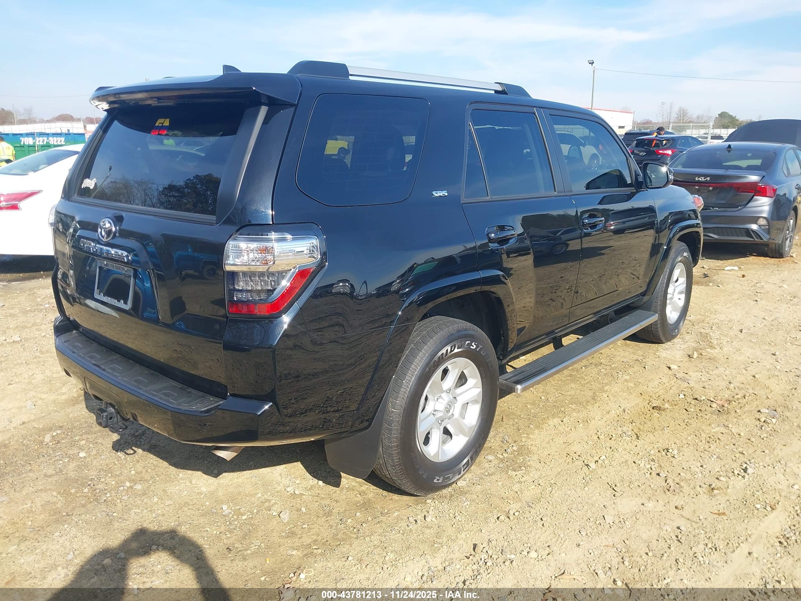 TOYOTA 4RUNNER image 4