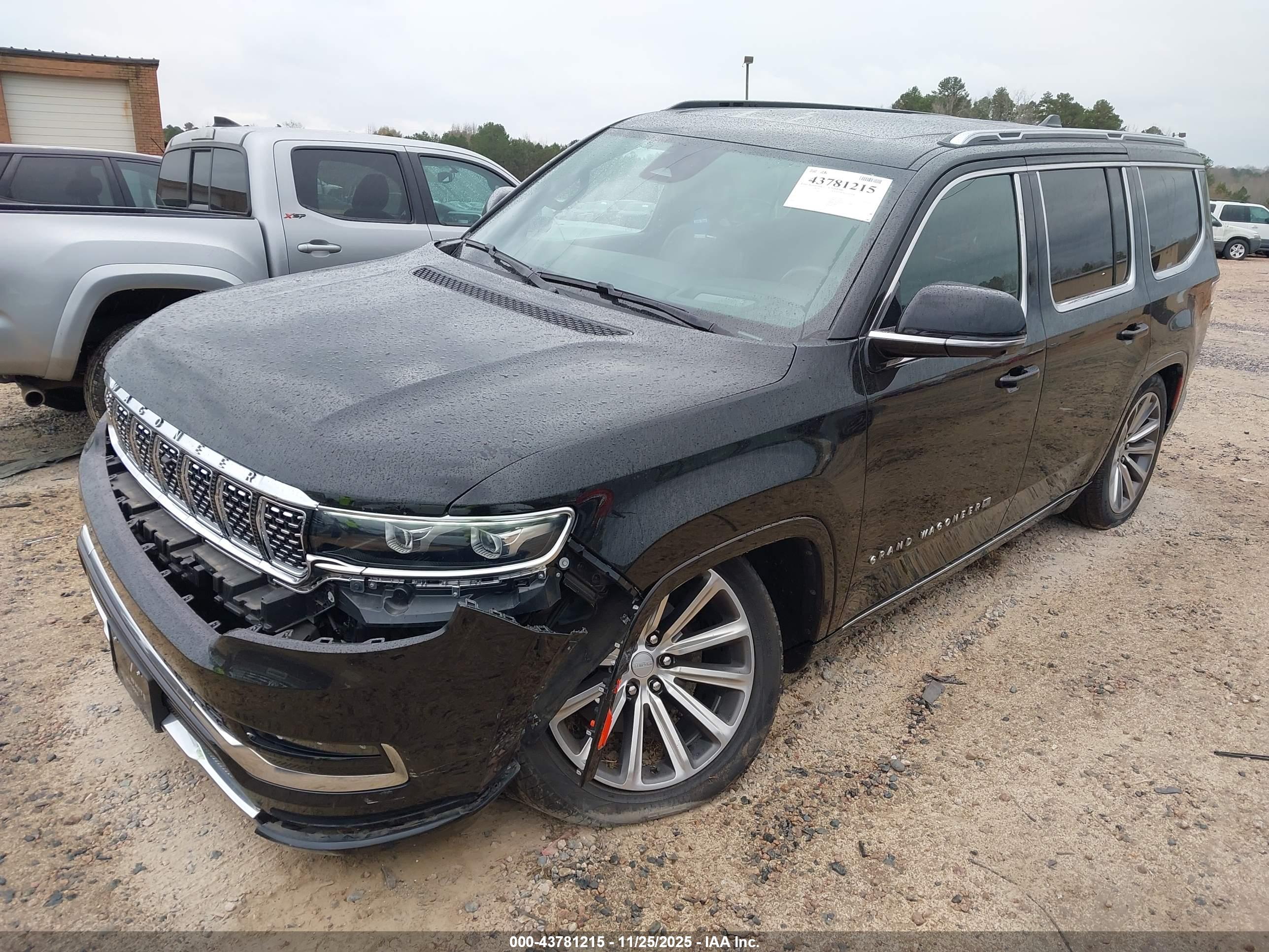 JEEP GRAND image 2