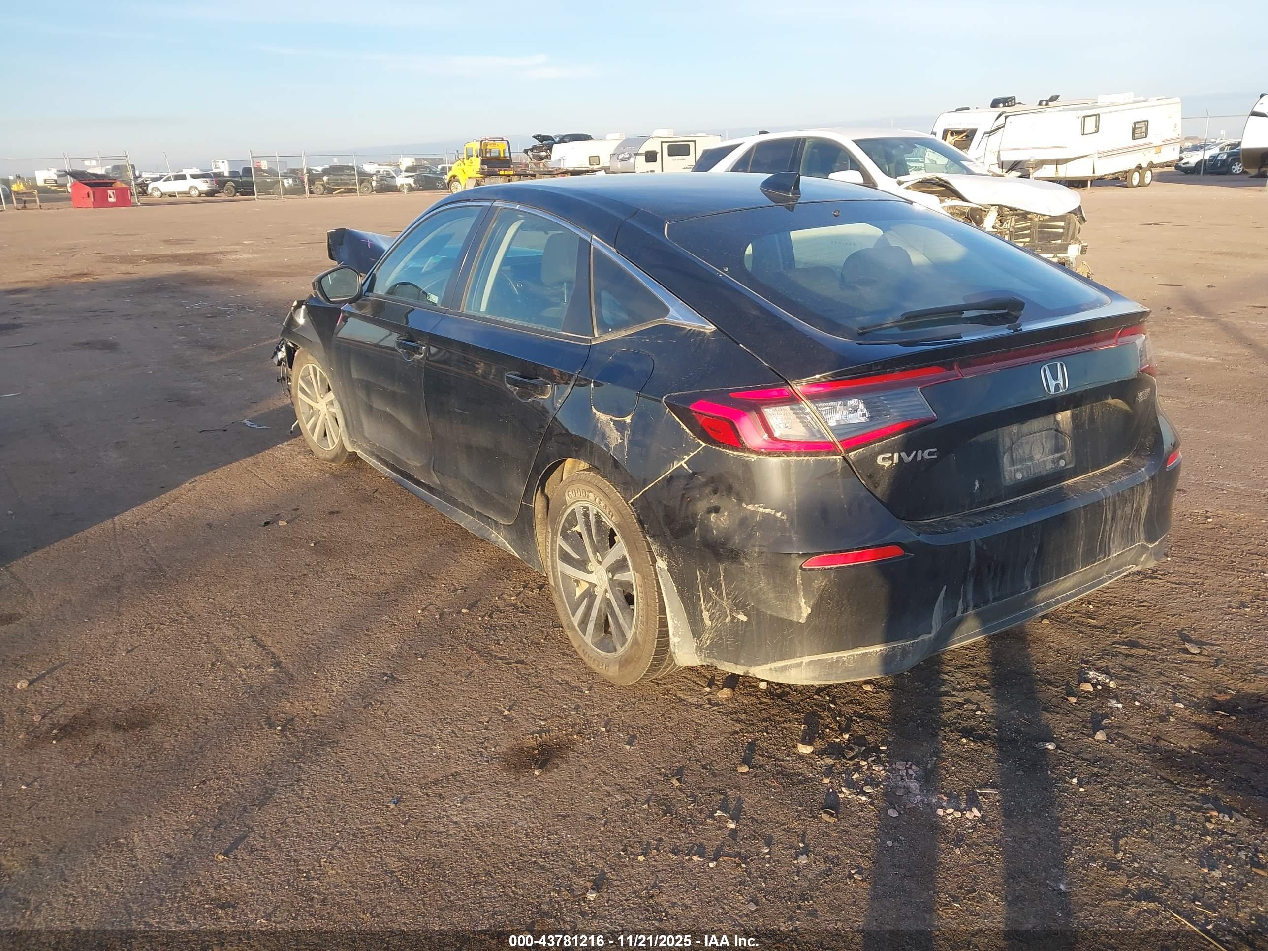 HONDA CIVIC image 3