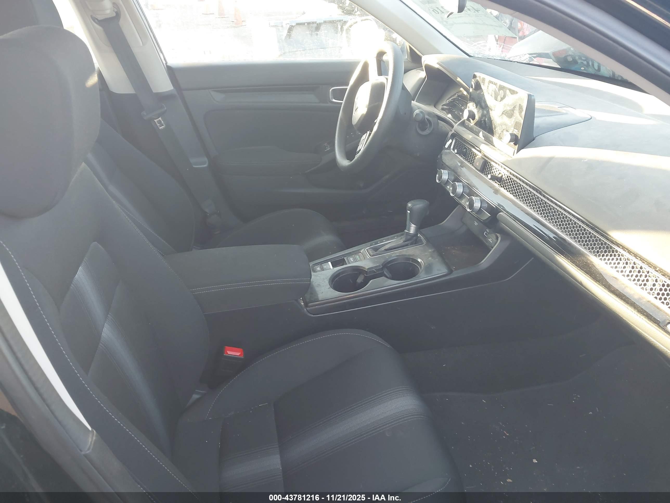 HONDA CIVIC image 5