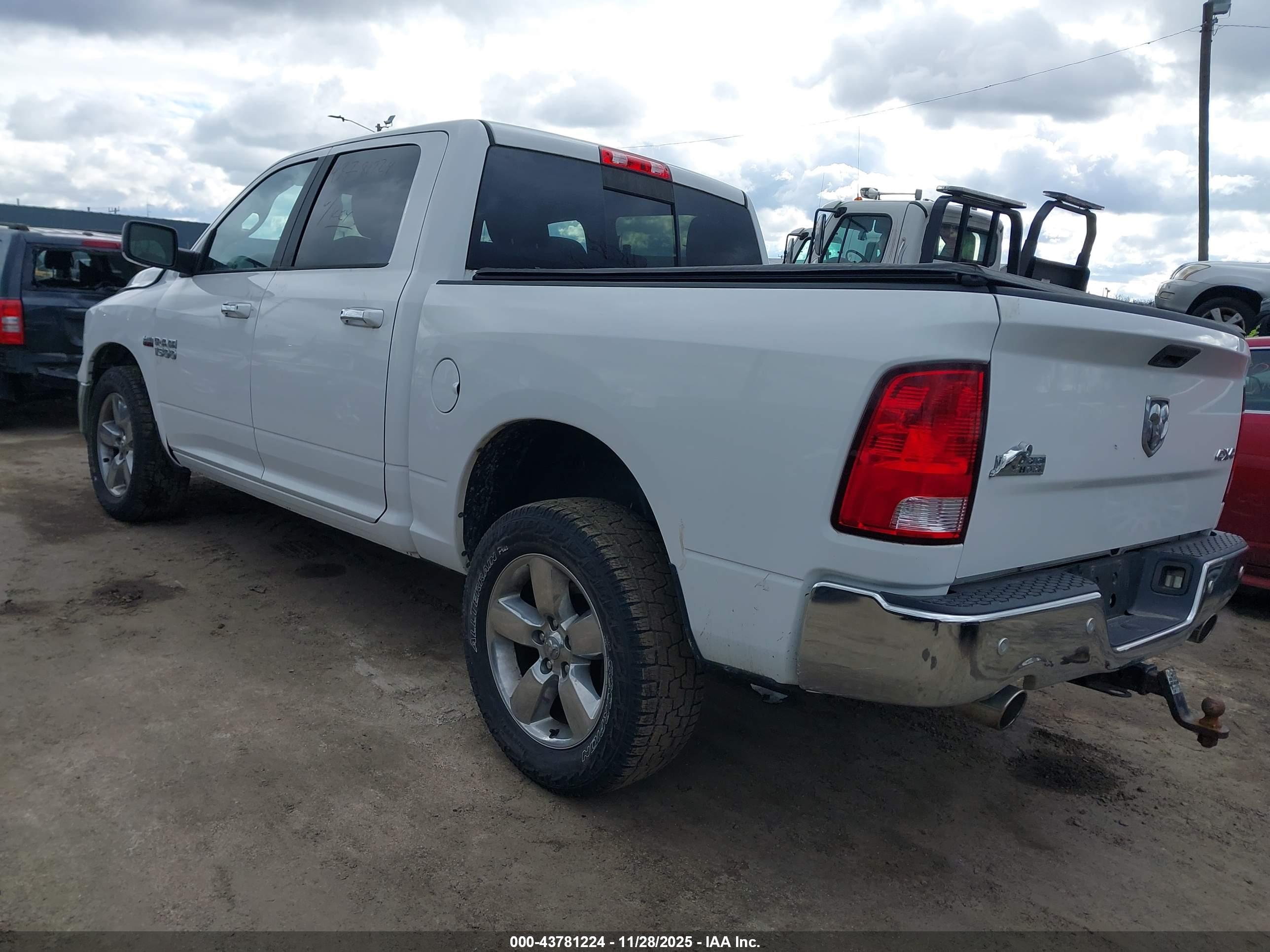 RAM 1500 image 3