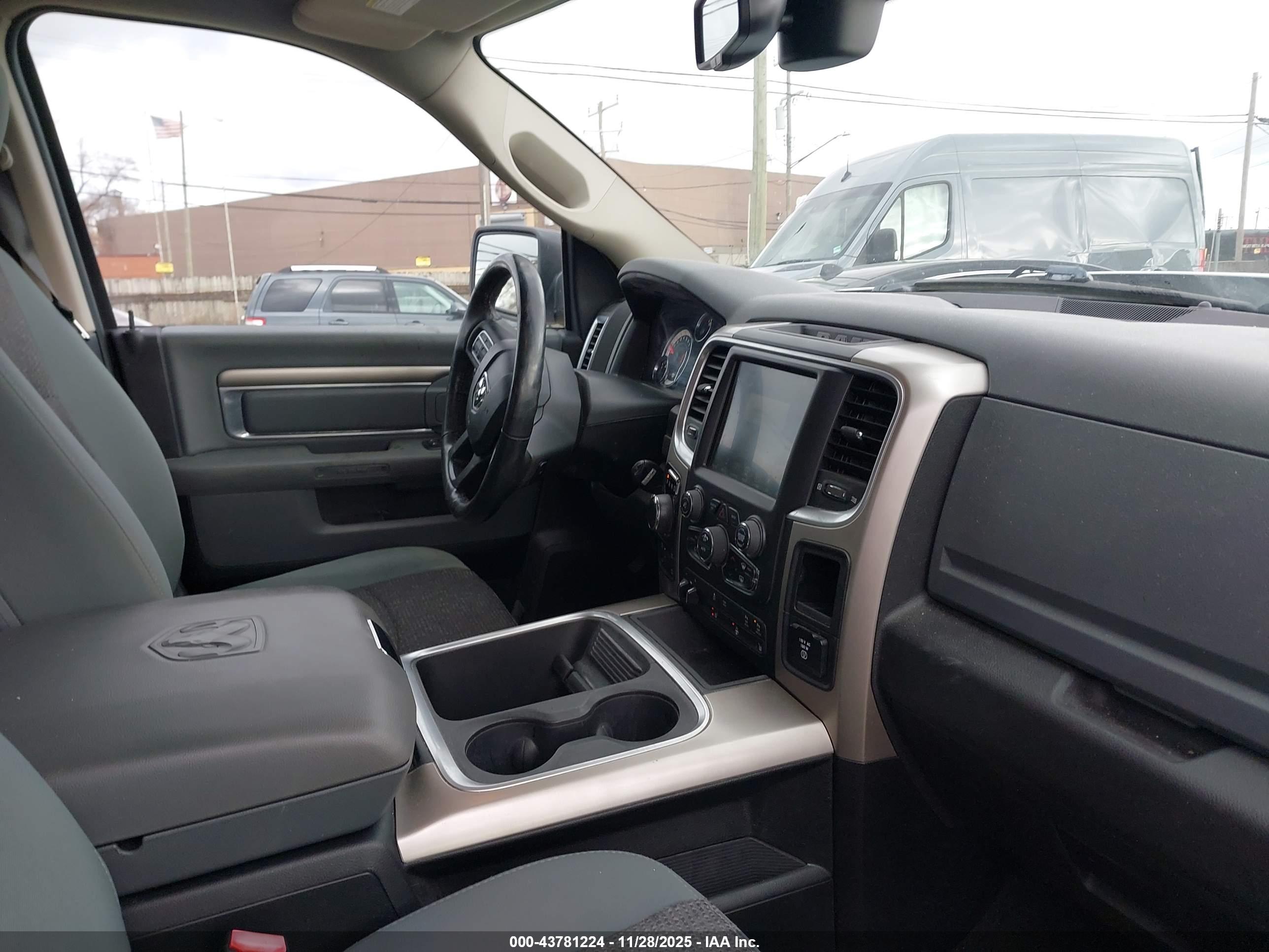 RAM 1500 image 5
