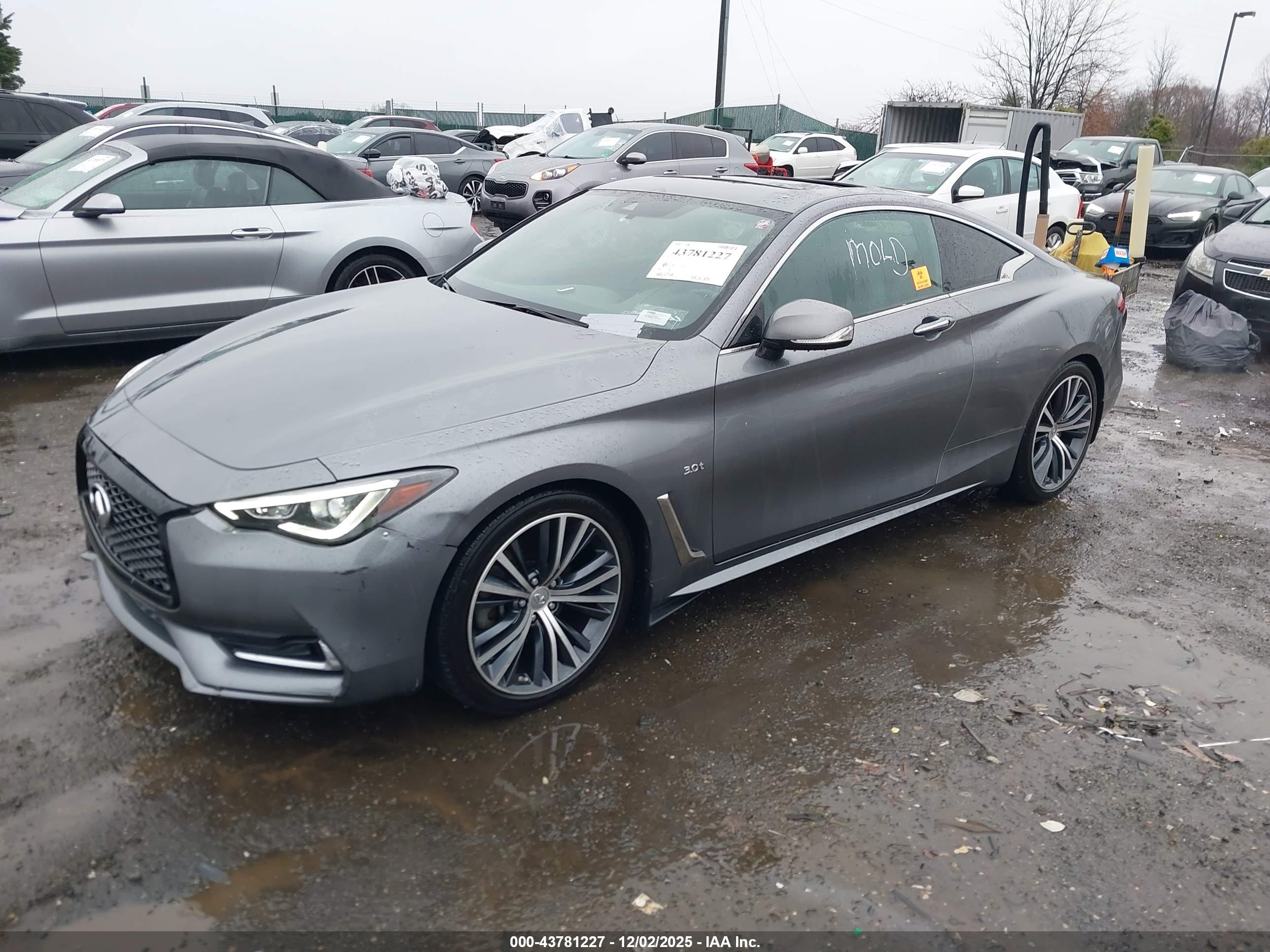 INFINITI Q60 image 2