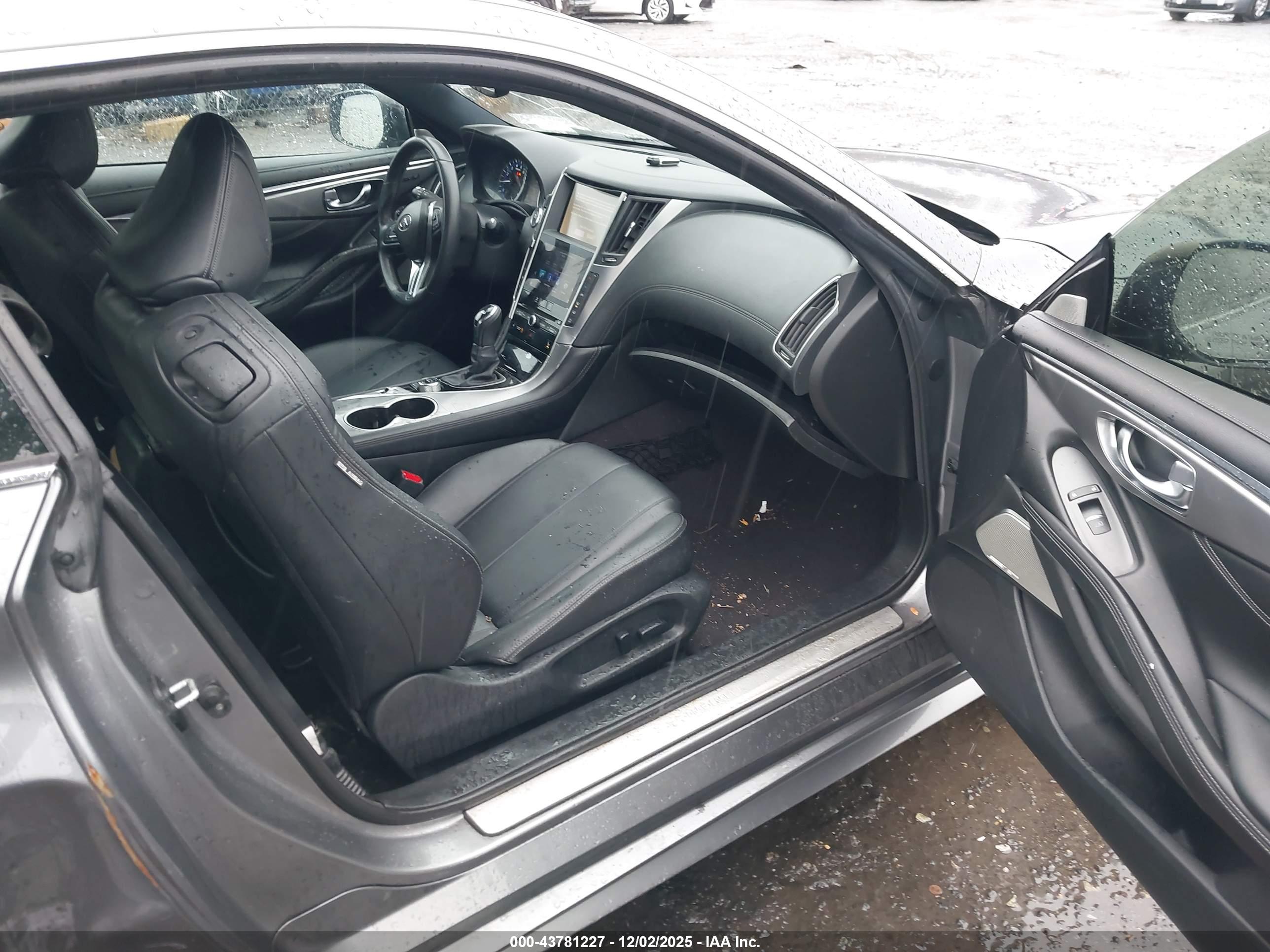 INFINITI Q60 image 5