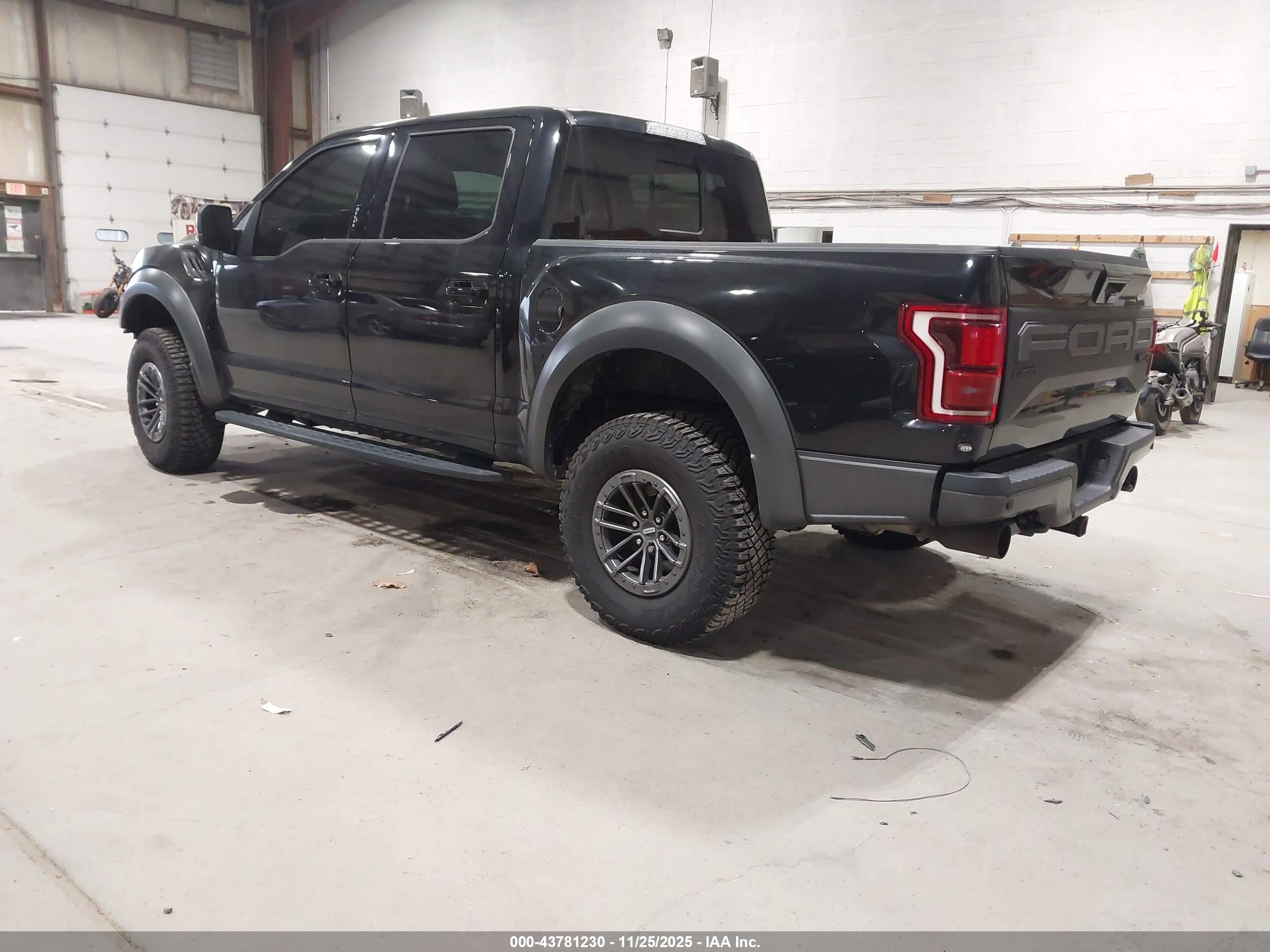 FORD F-150 image 3