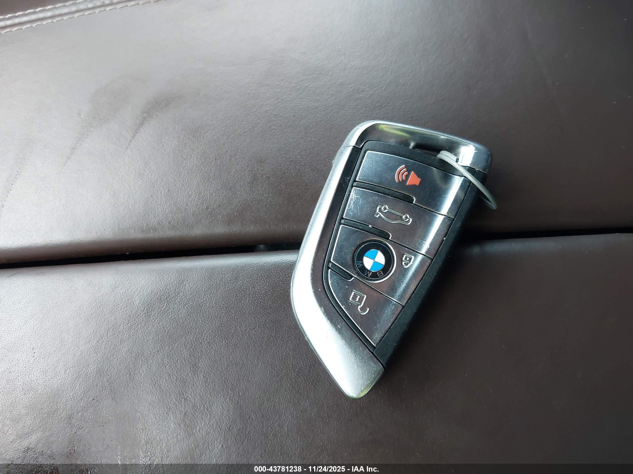 BMW X5 image 11
