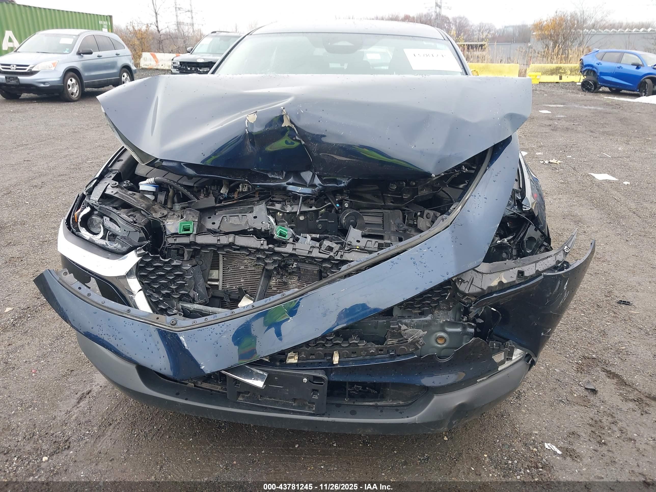 MAZDA CX-30 image 6