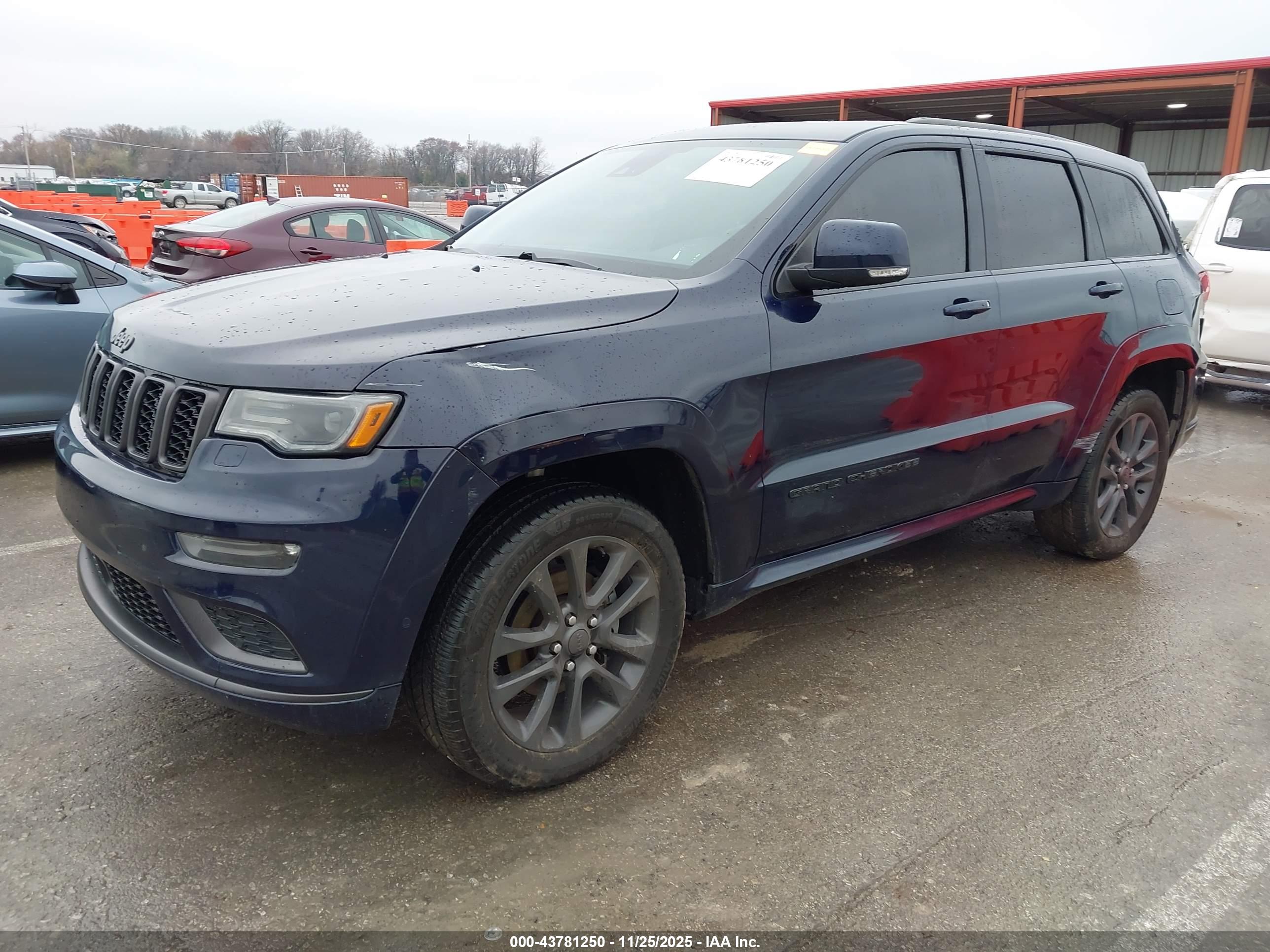JEEP GRAND image 2
