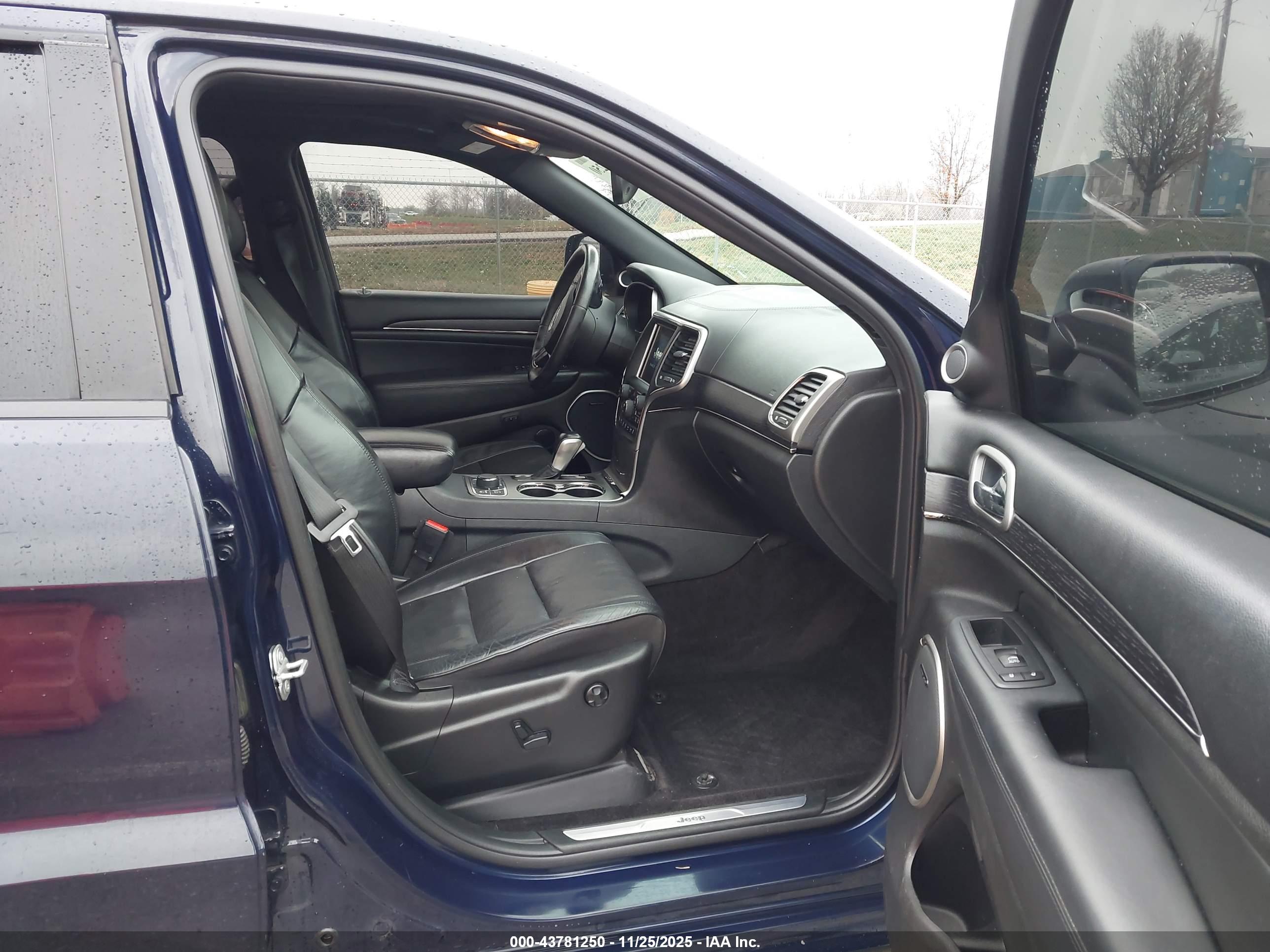 JEEP GRAND image 5