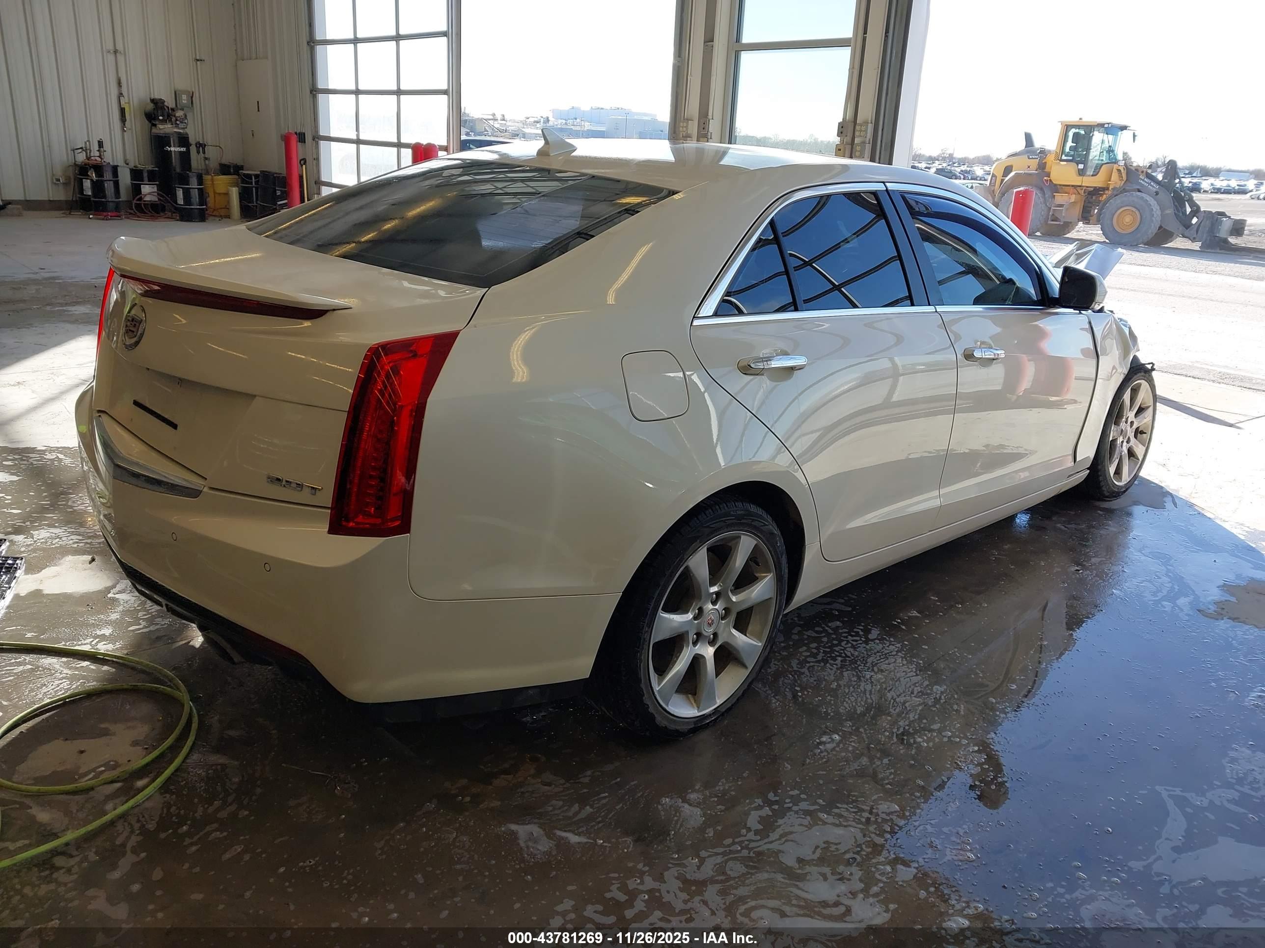 CADILLAC ATS image 4