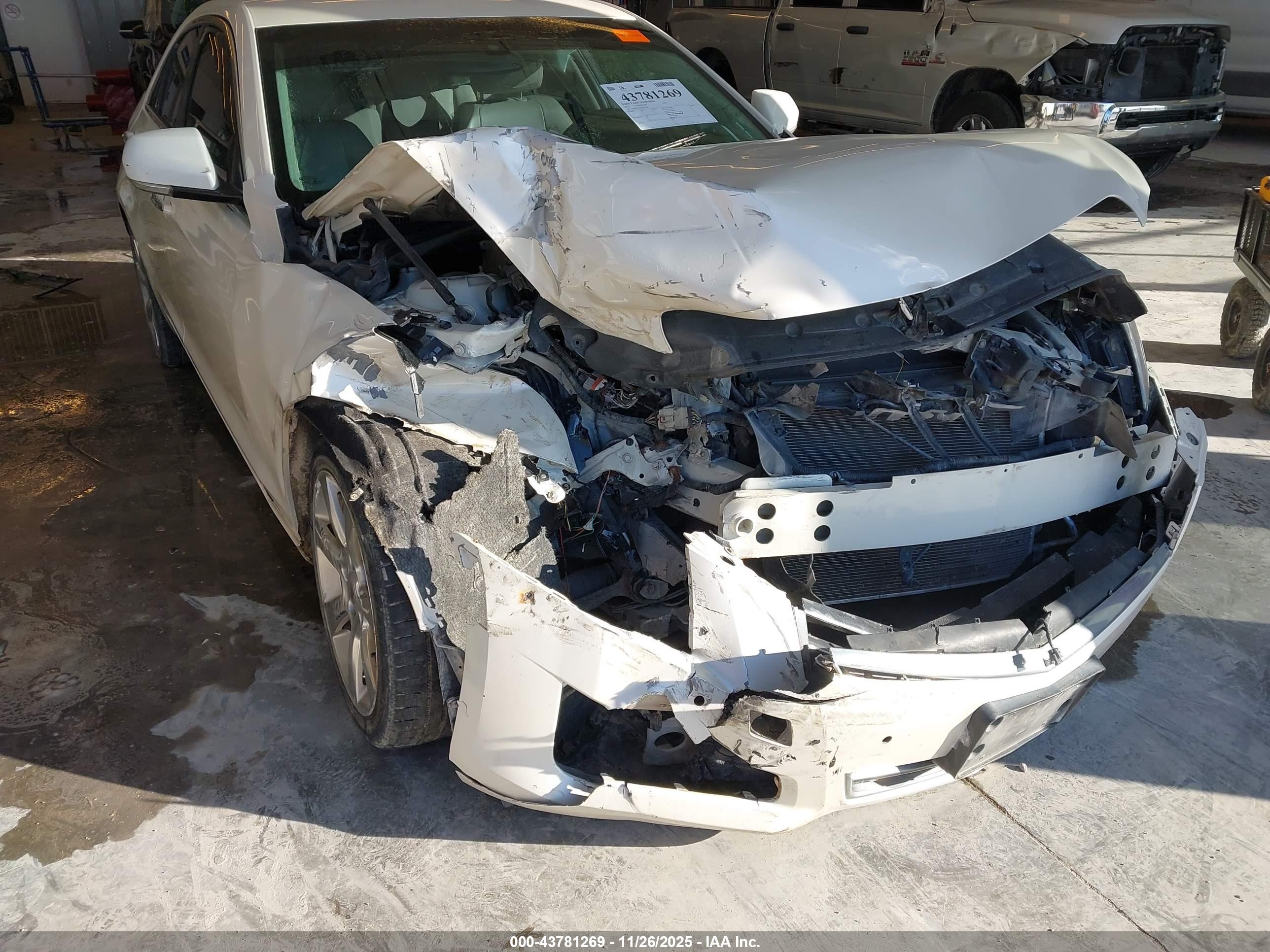 CADILLAC ATS image 6