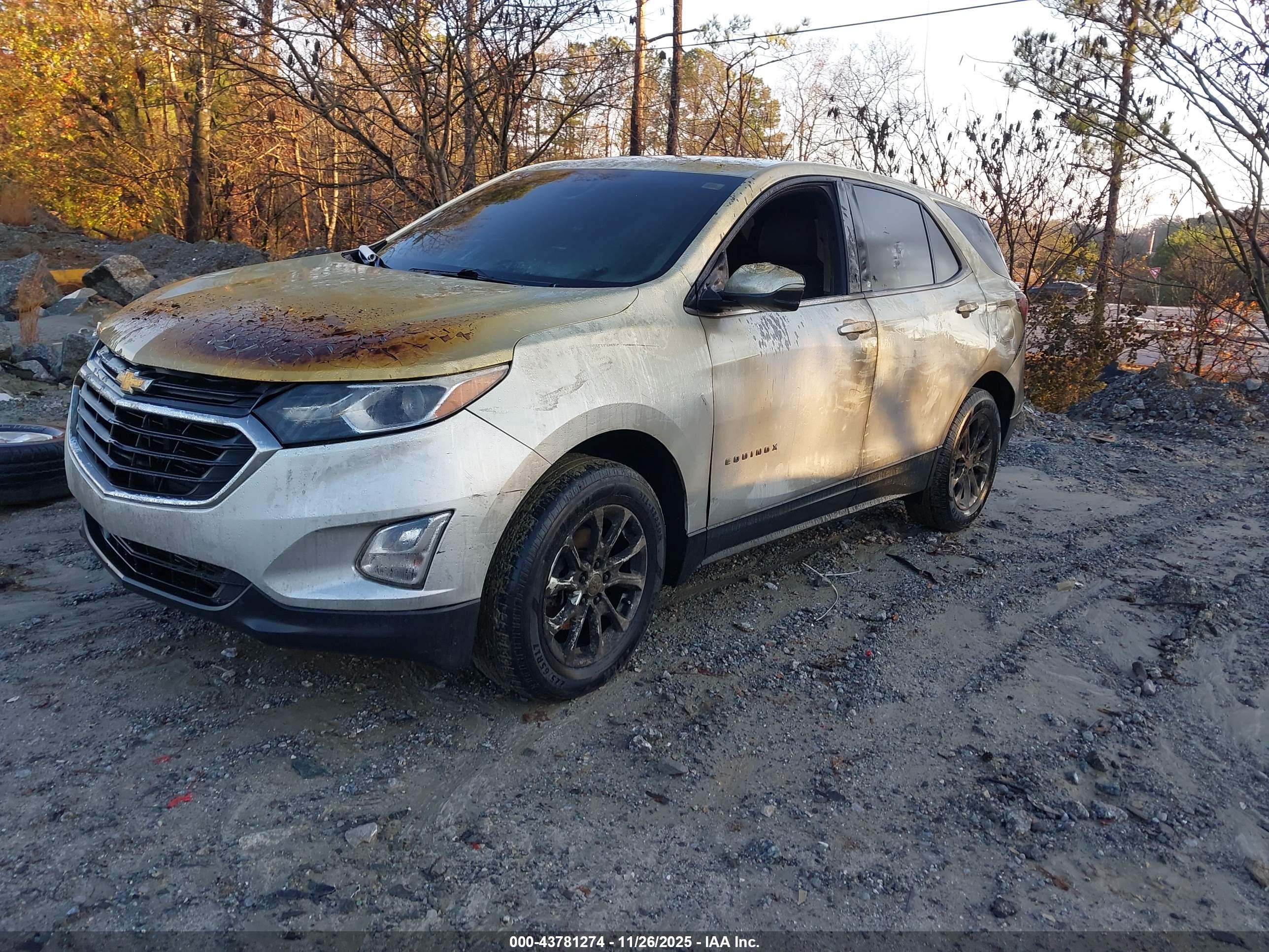 CHEVROLET EQUINOX image 2