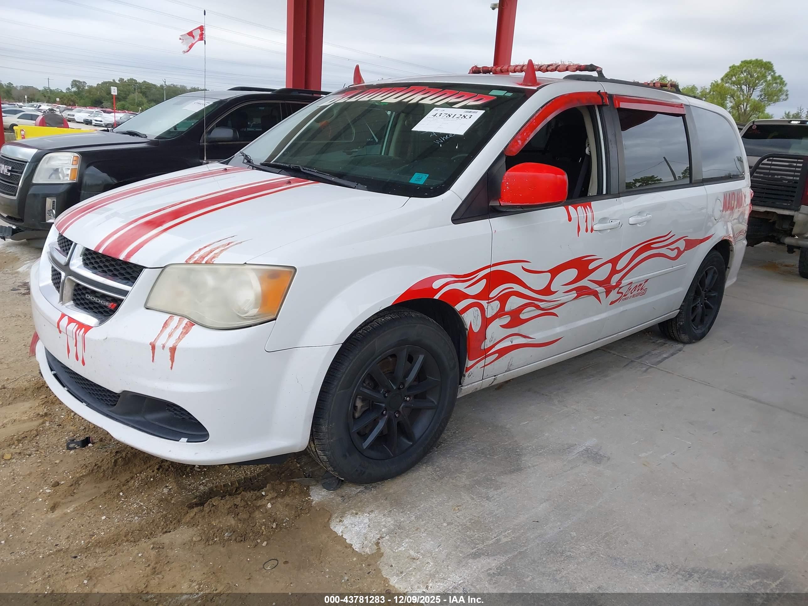 DODGE GRAND image 2