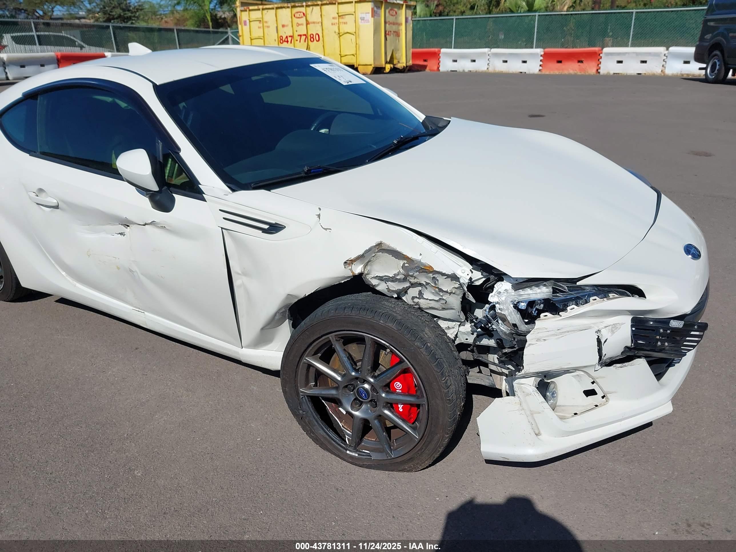 SUBARU BRZ image 6