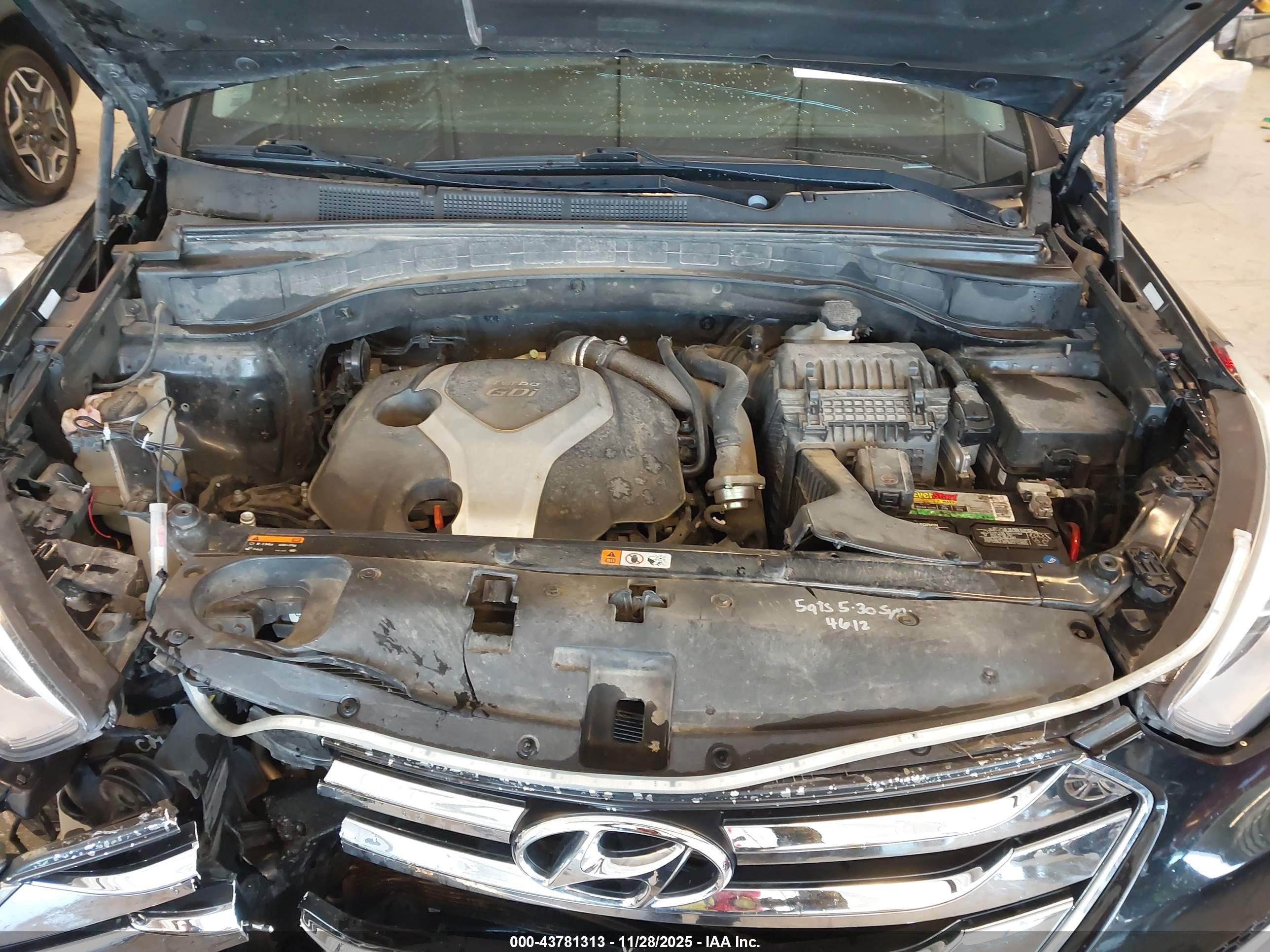 HYUNDAI SANTA image 10