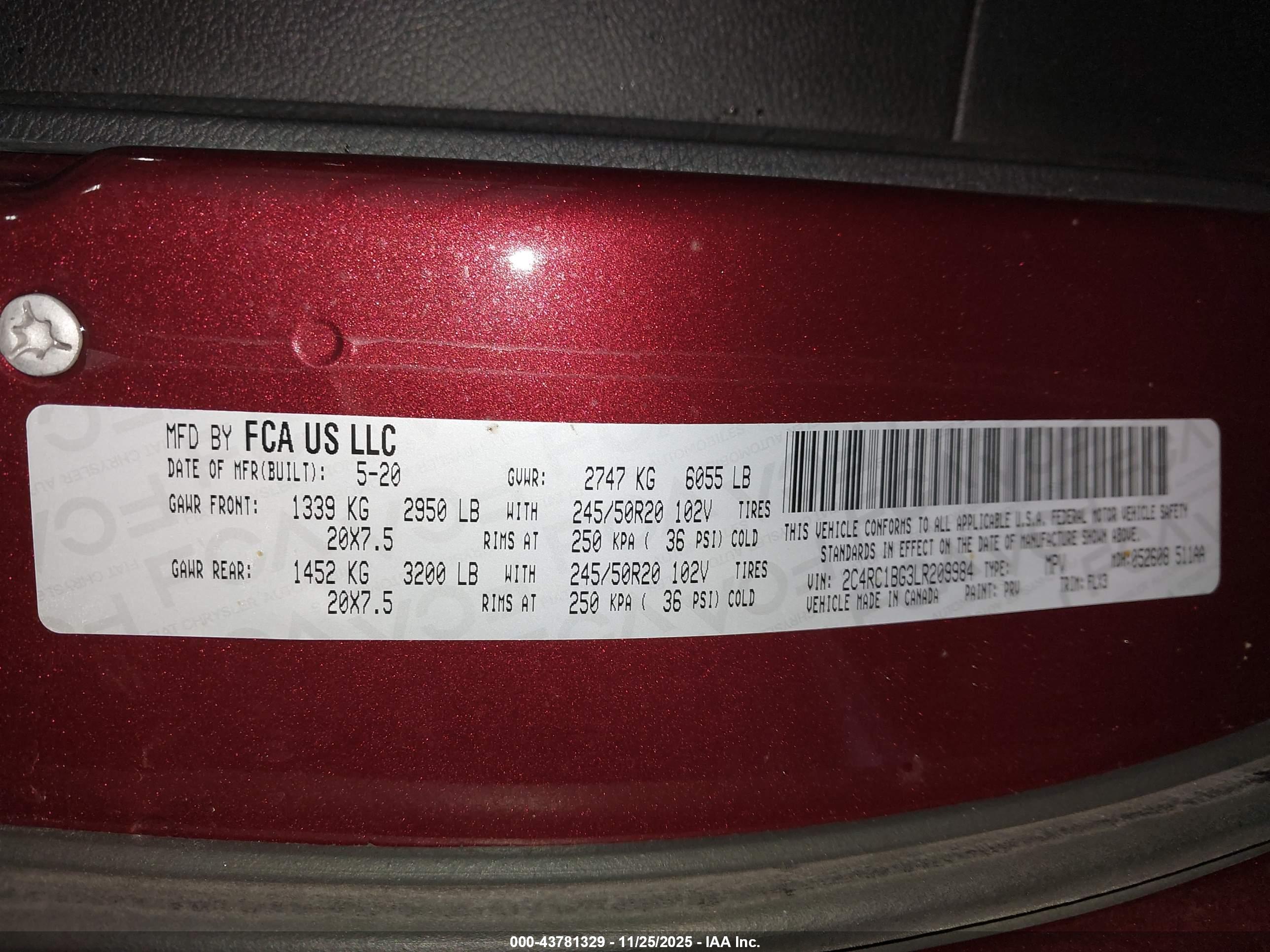 CHRYSLER PACIFICA image 9