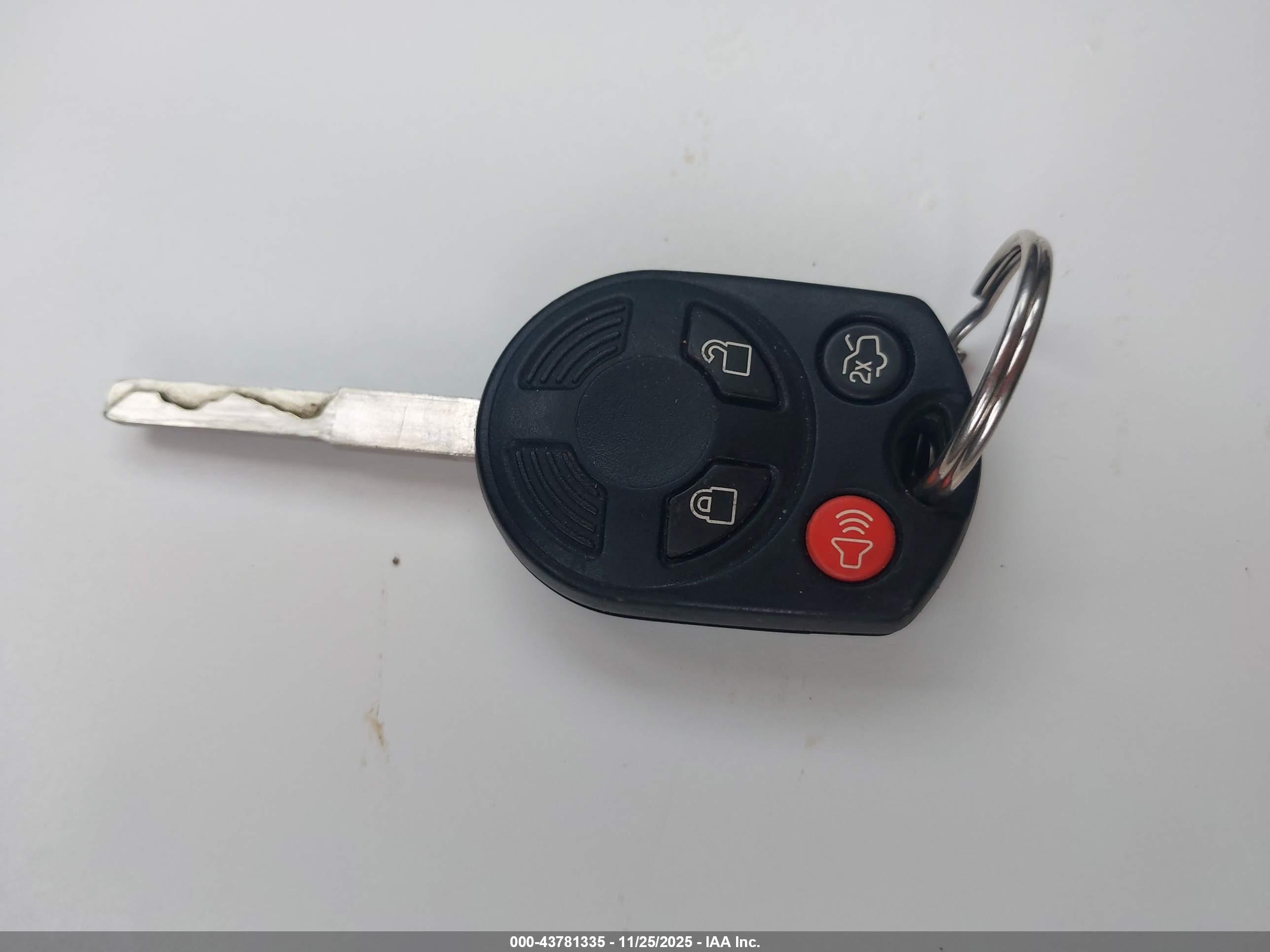 FORD FOCUS image 11