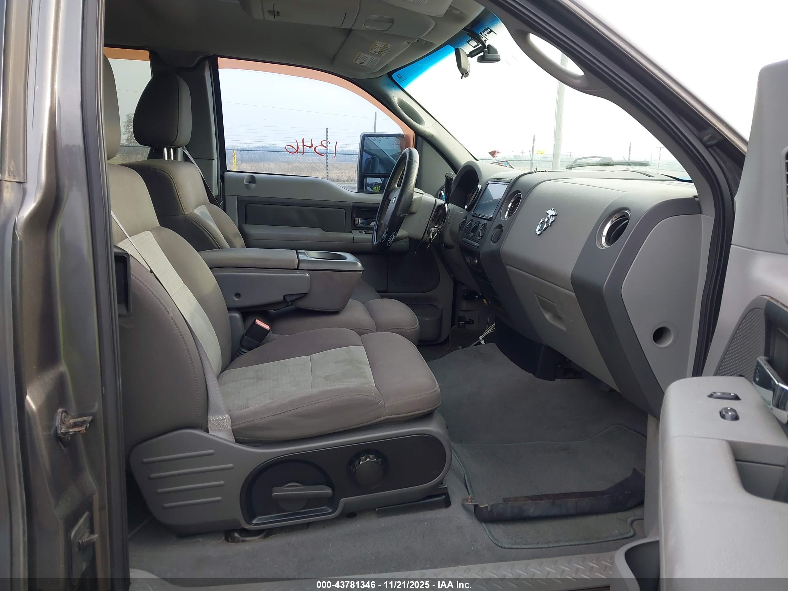 FORD F-150 image 5