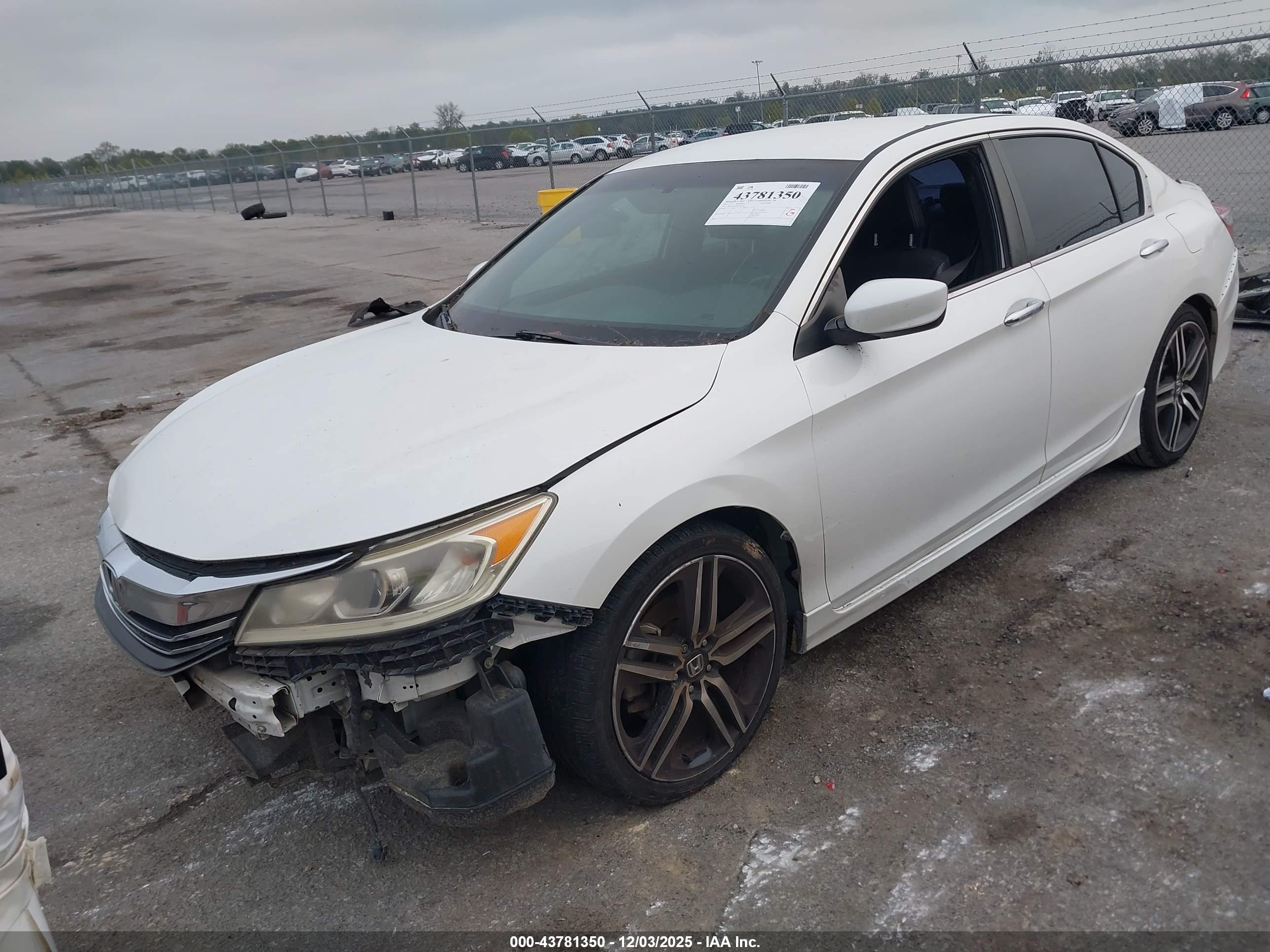 HONDA ACCORD image 2