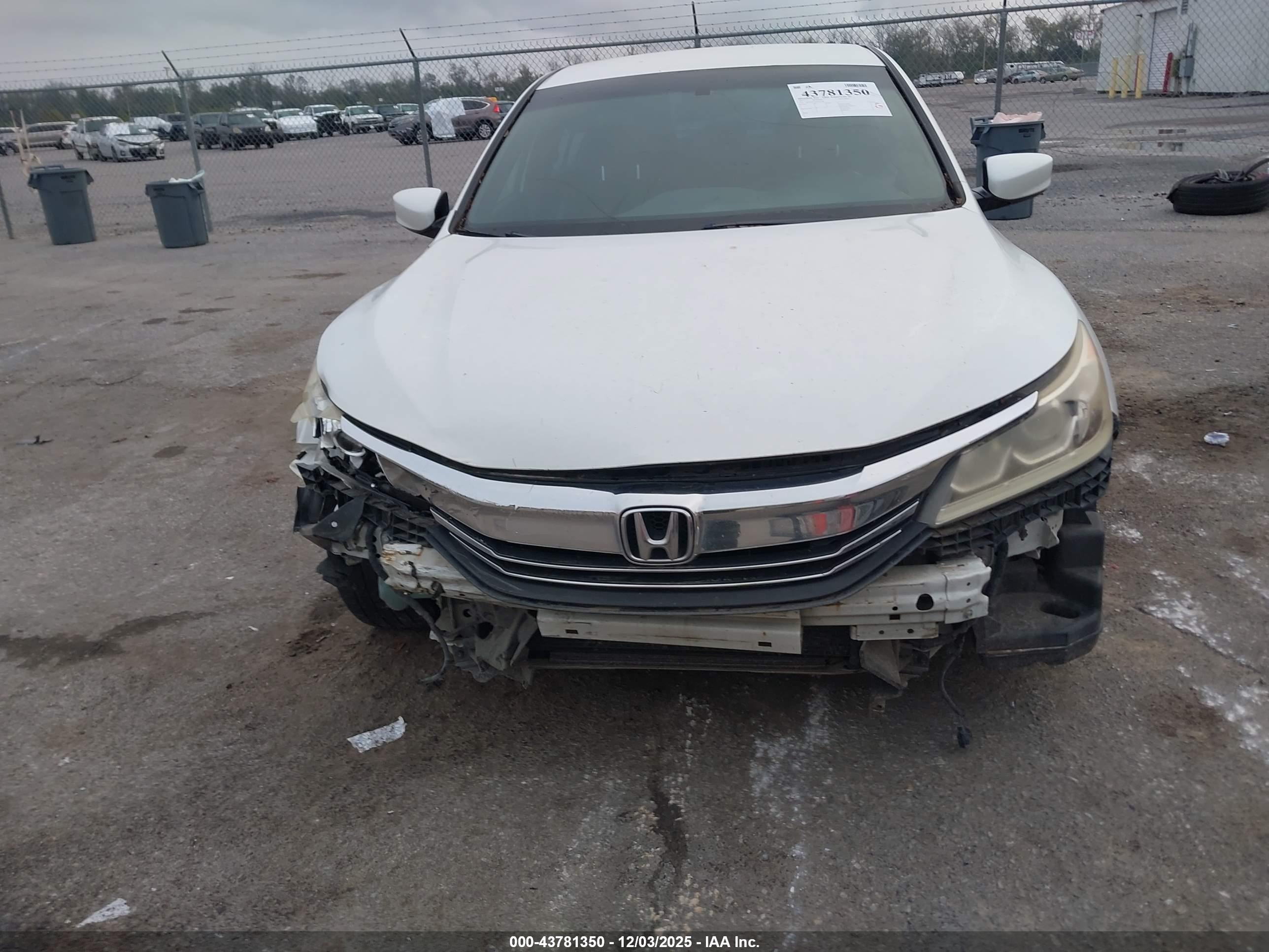 HONDA ACCORD image 6
