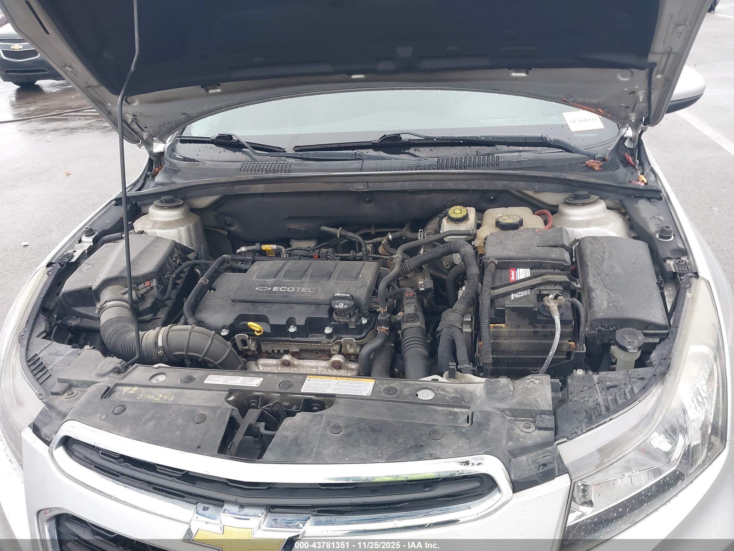 CHEVROLET CRUZE image 10