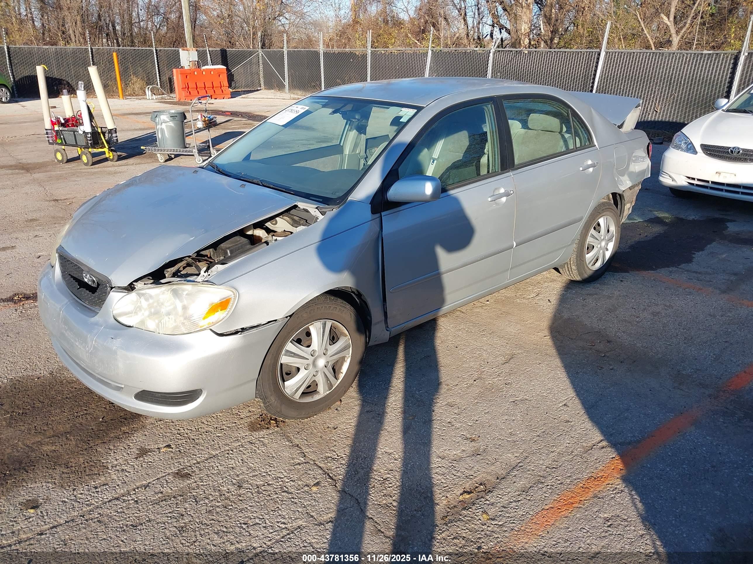 TOYOTA COROLLA image 2