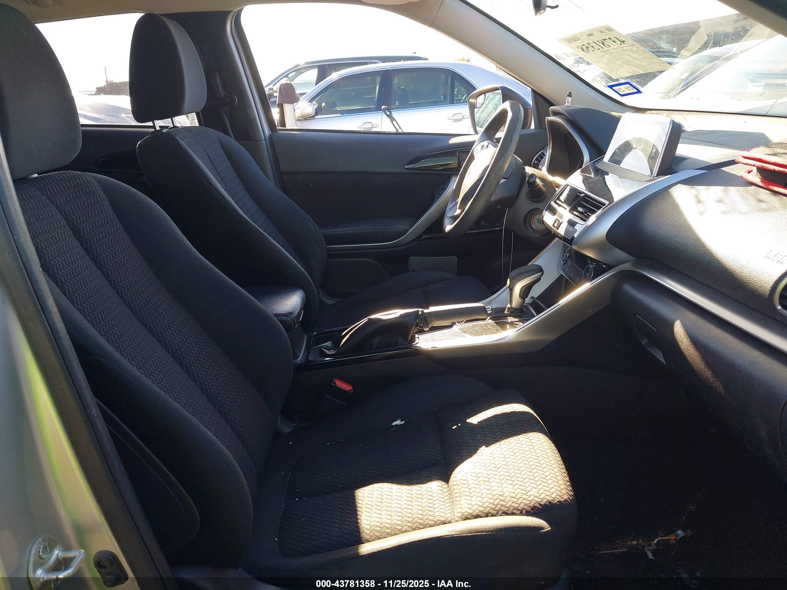 MITSUBISHI ECLIPSE image 5