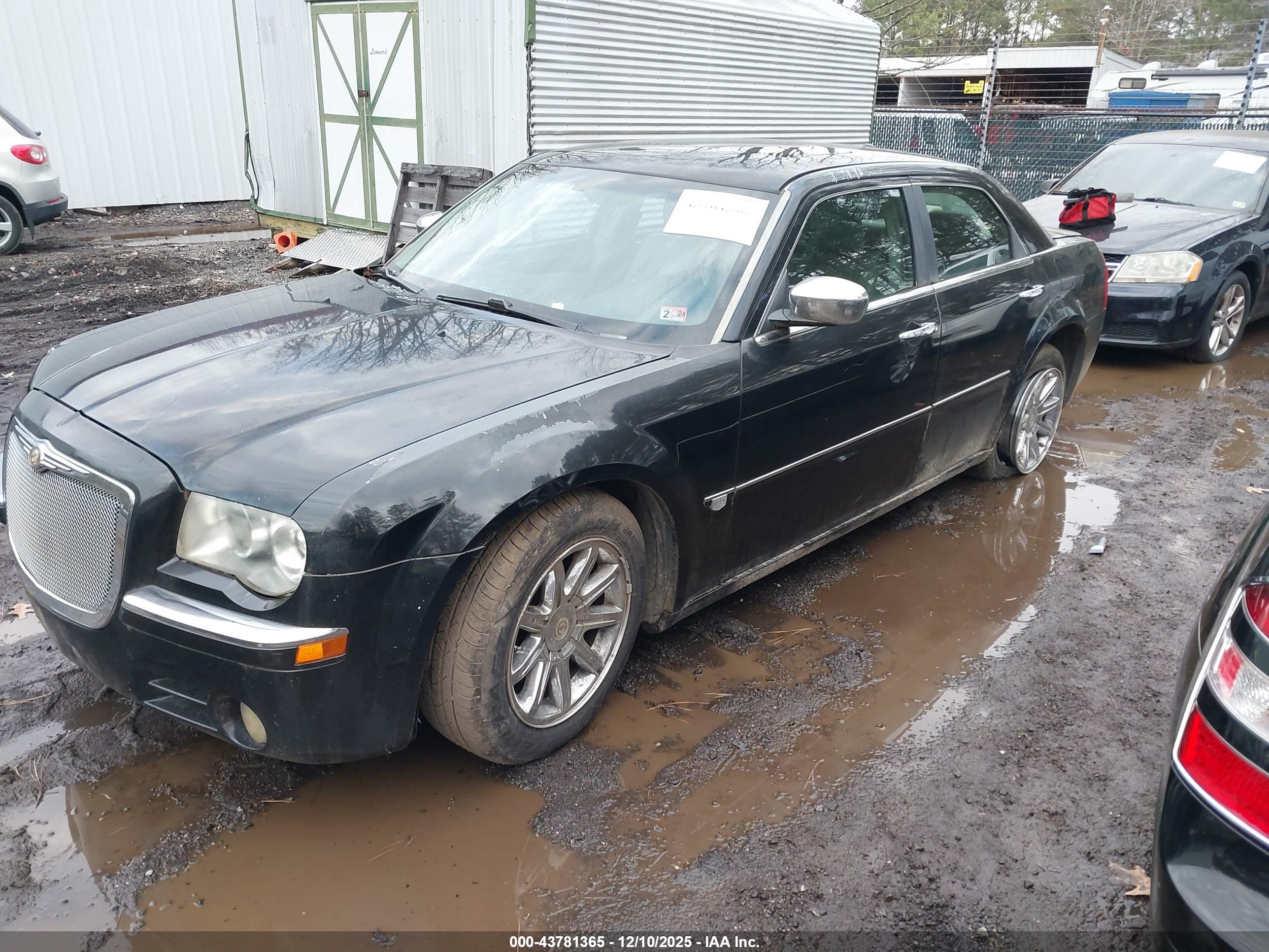 CHRYSLER 300C image 2