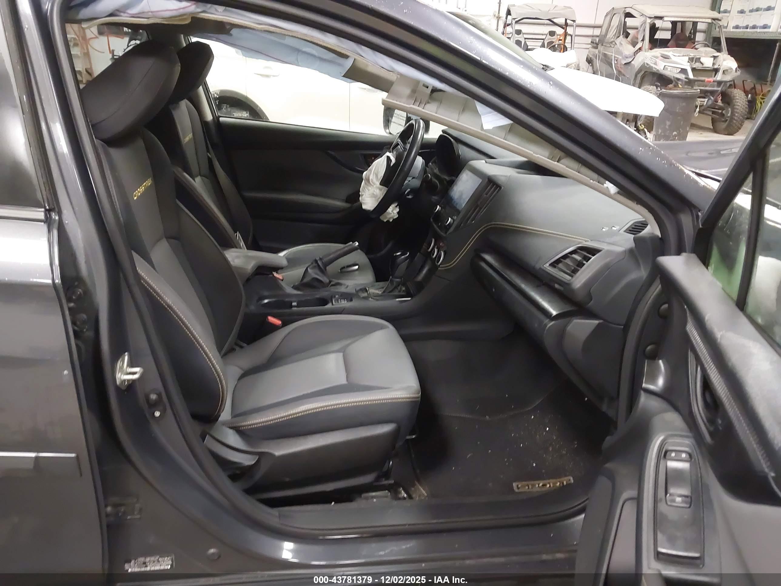 SUBARU CROSSTREK image 5