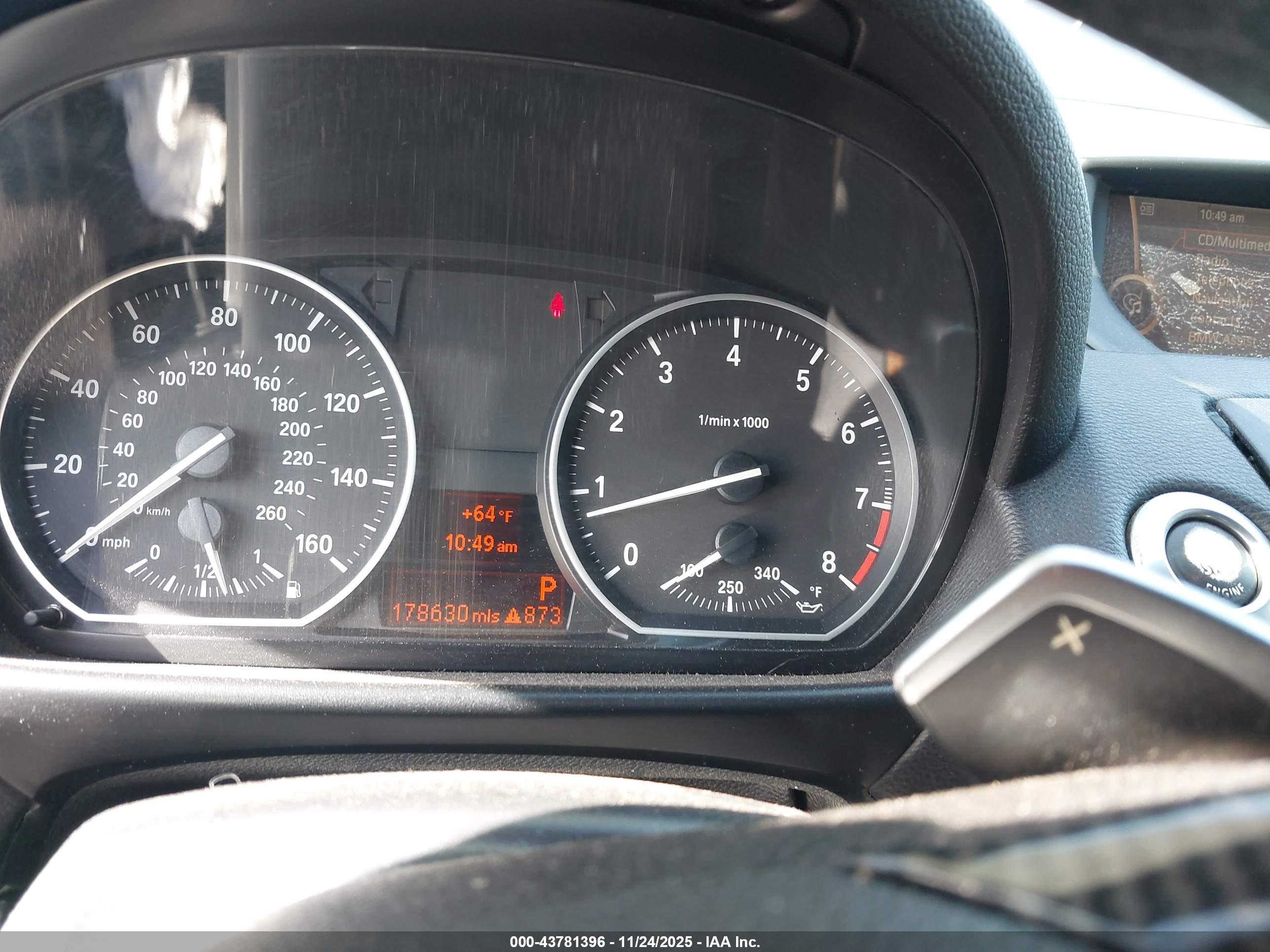 BMW 135I image 7