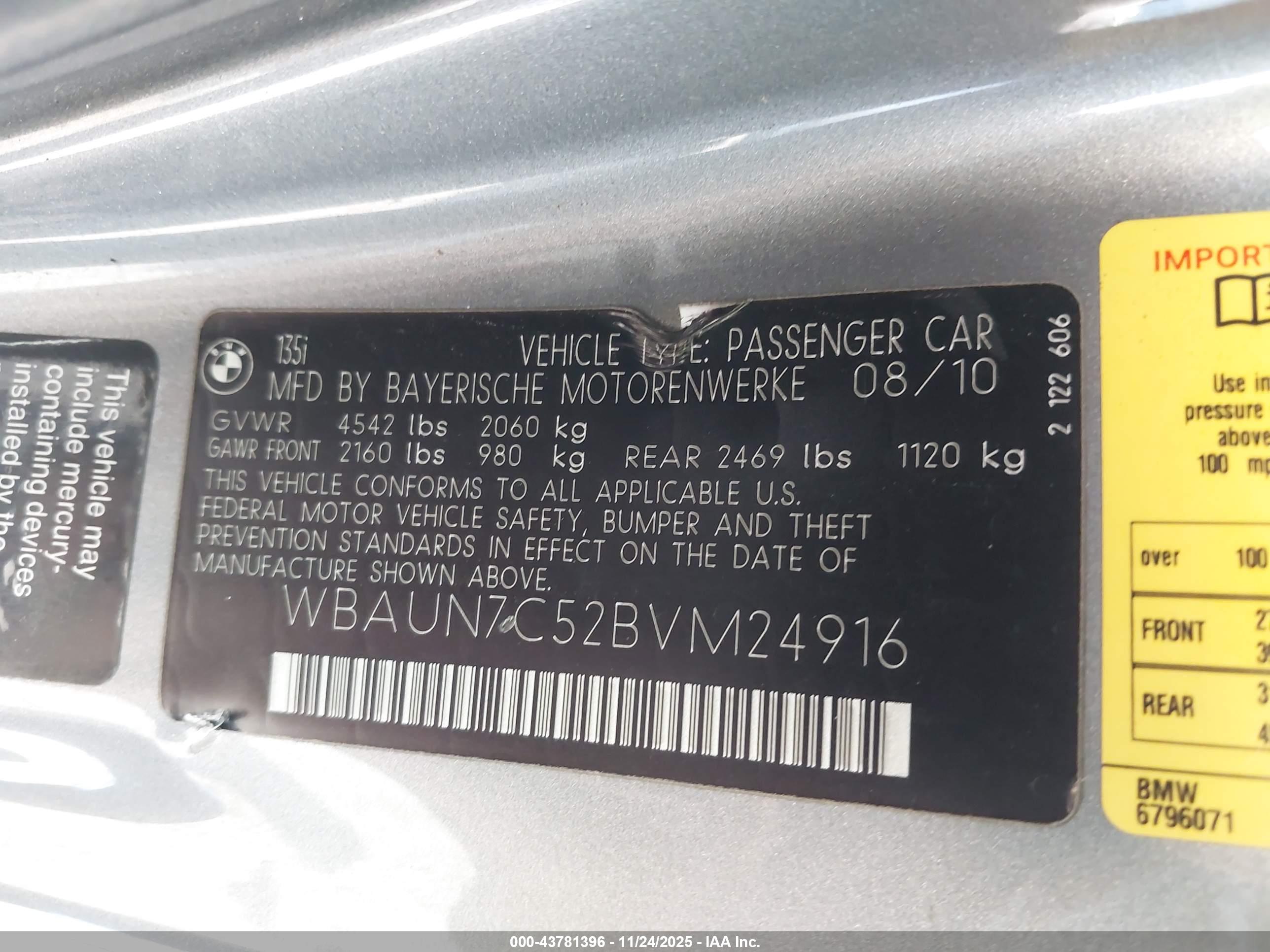 BMW 135I image 9
