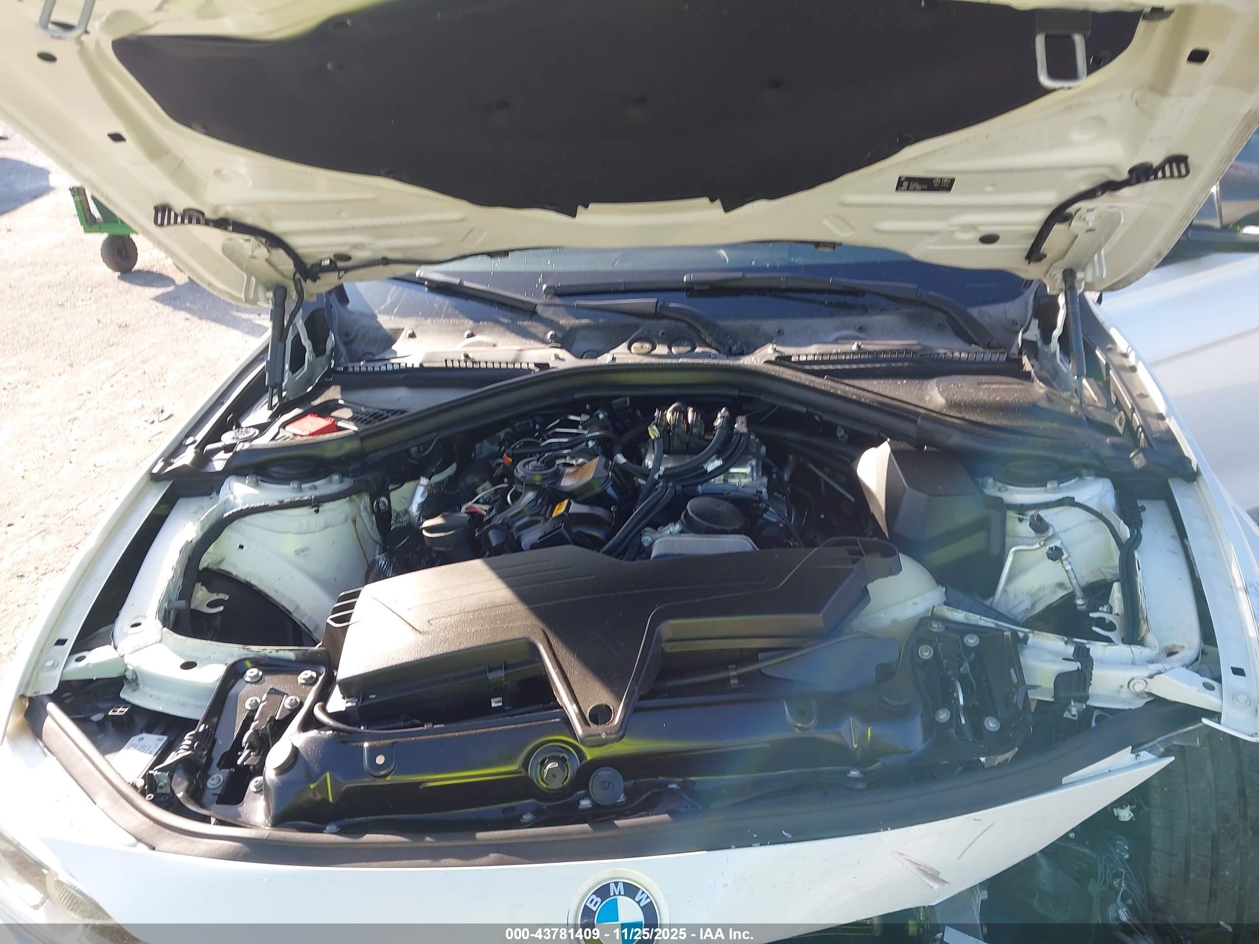 BMW 328I image 10