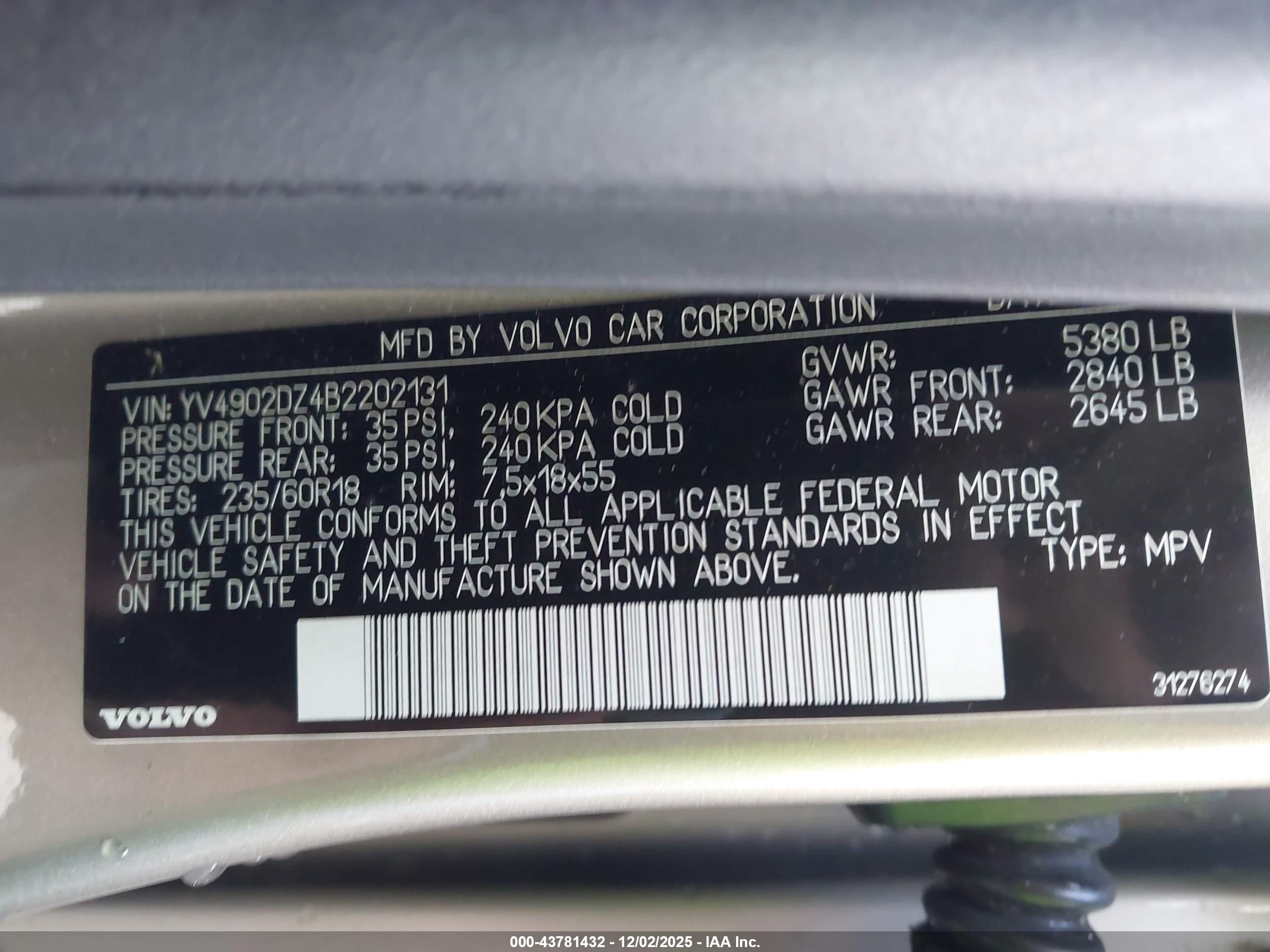 VOLVO XC60 image 9