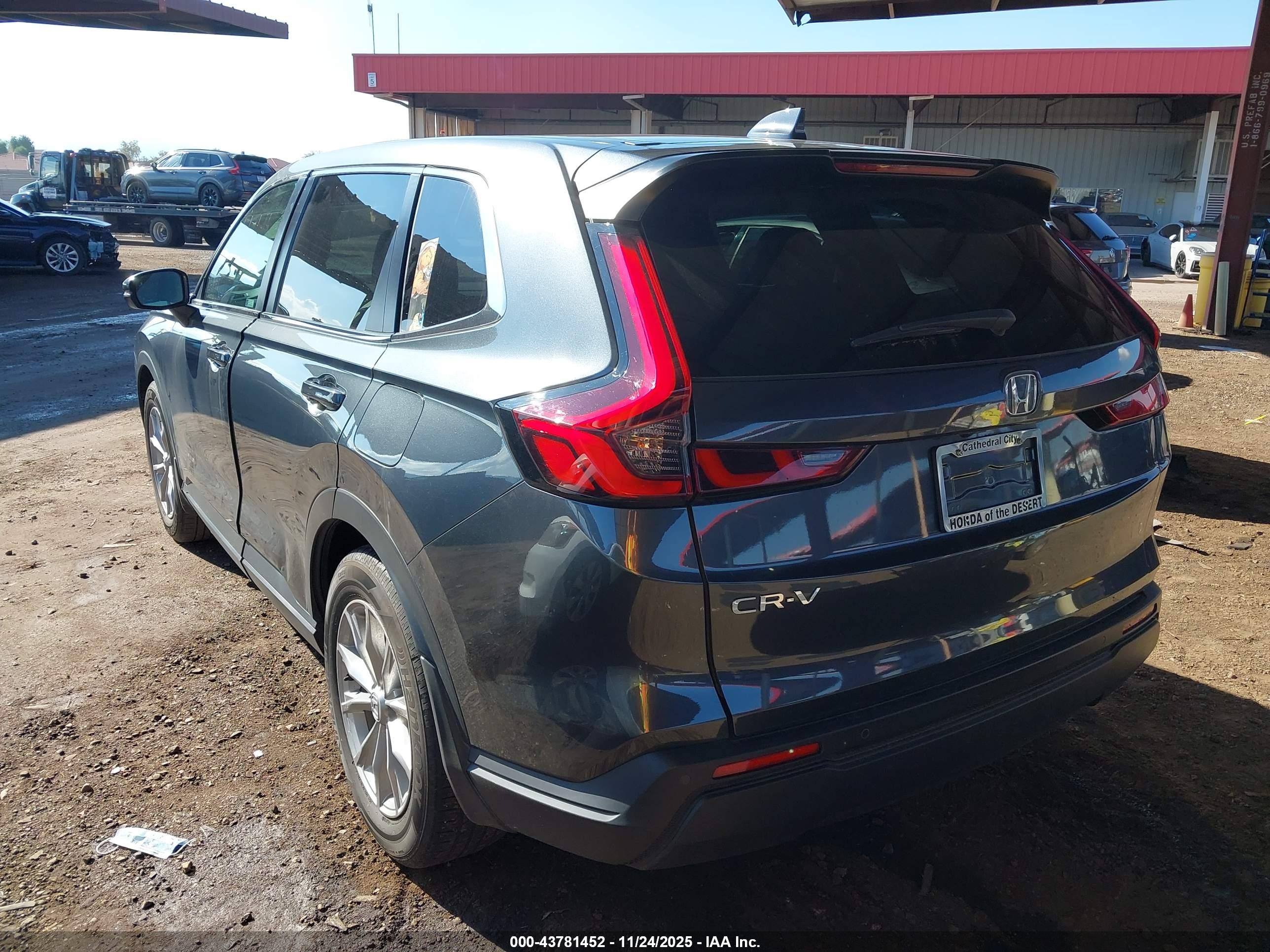 HONDA CR-V image 3