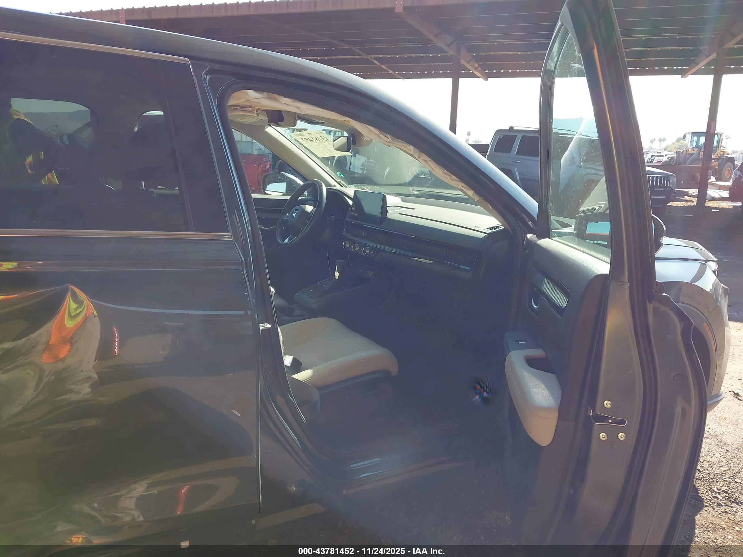 HONDA CR-V image 5