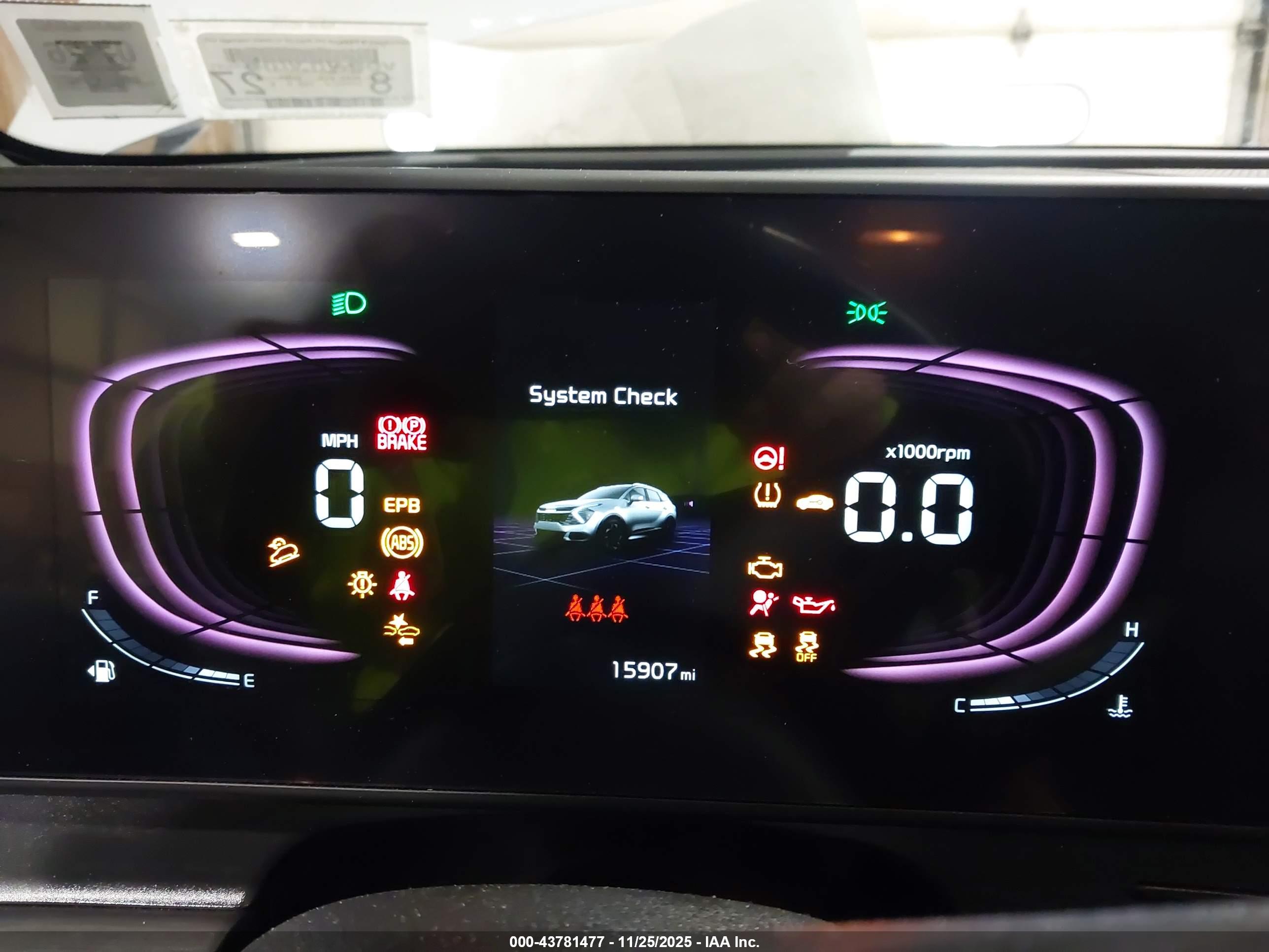 KIA SPORTAGE image 7