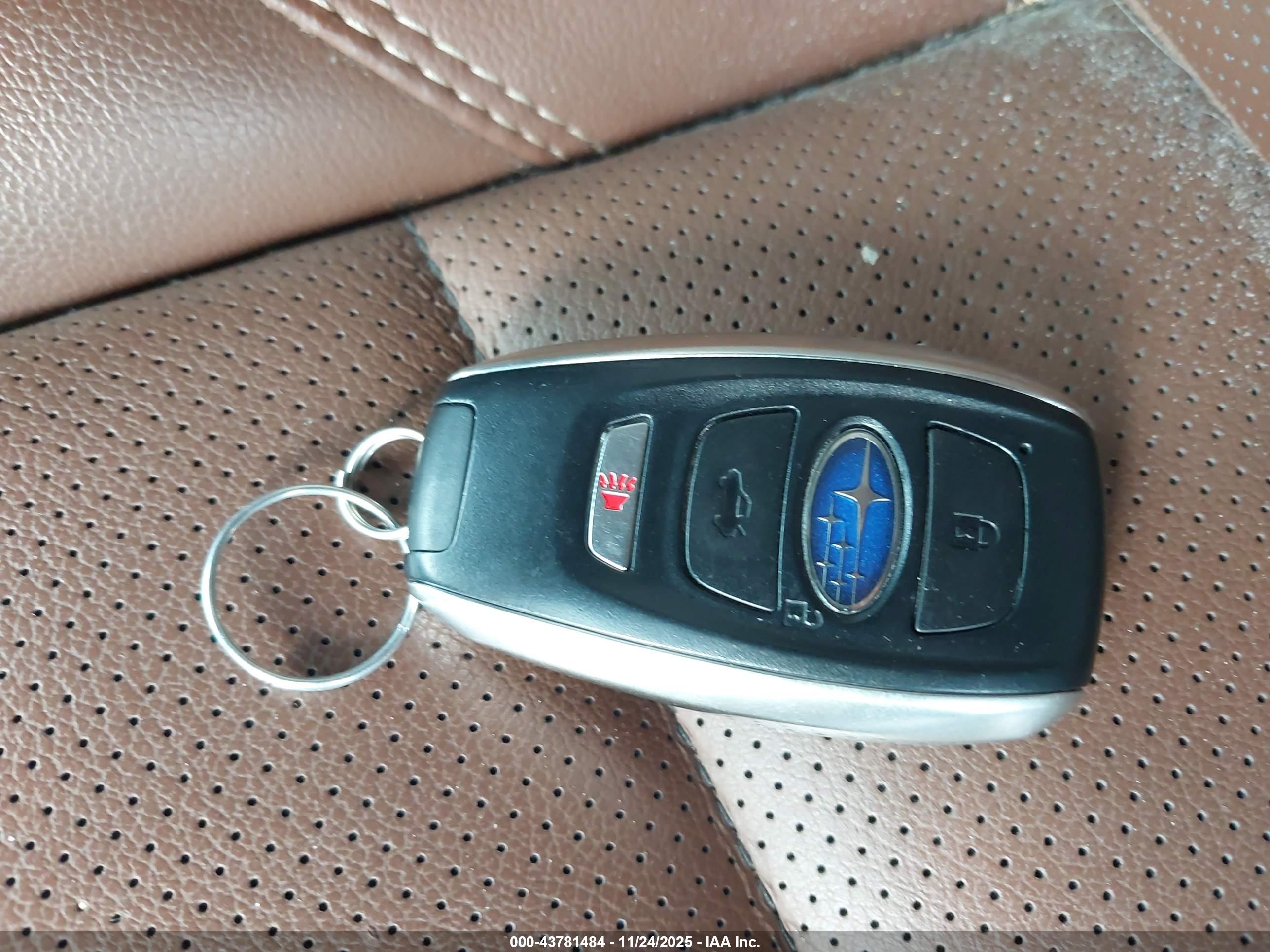 SUBARU OUTBACK image 11