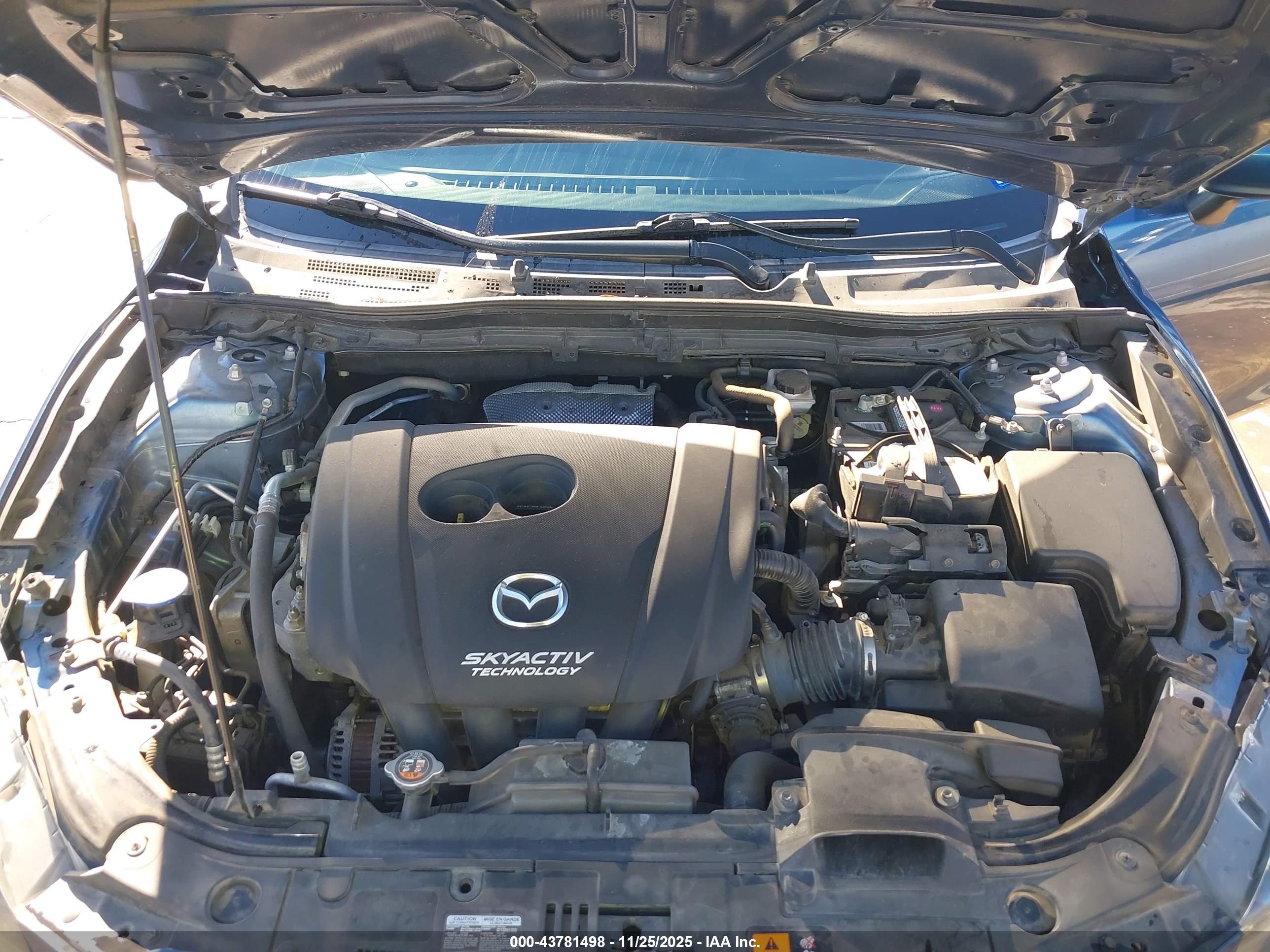 MAZDA MAZDA3 image 10