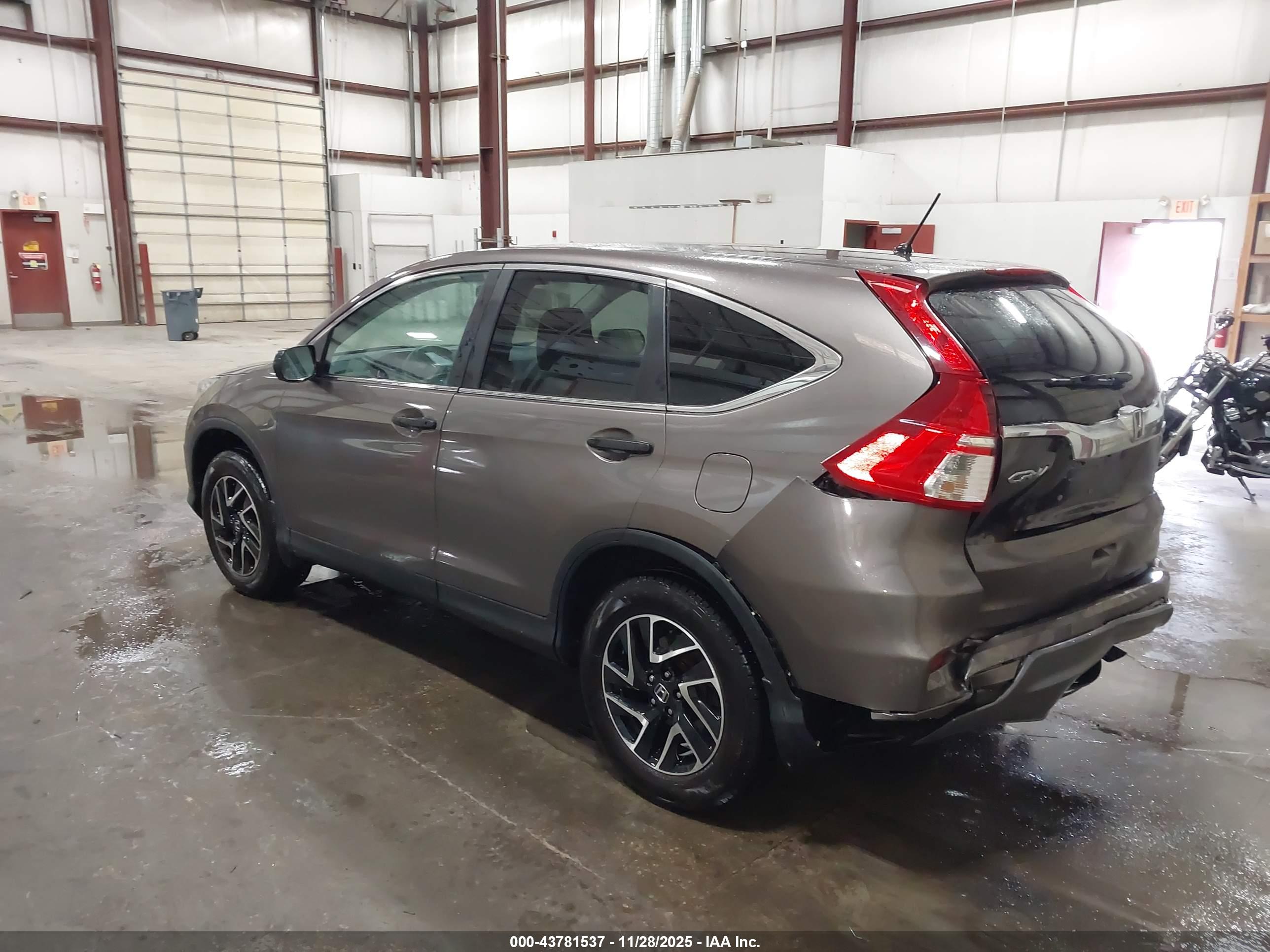 HONDA CR-V image 3