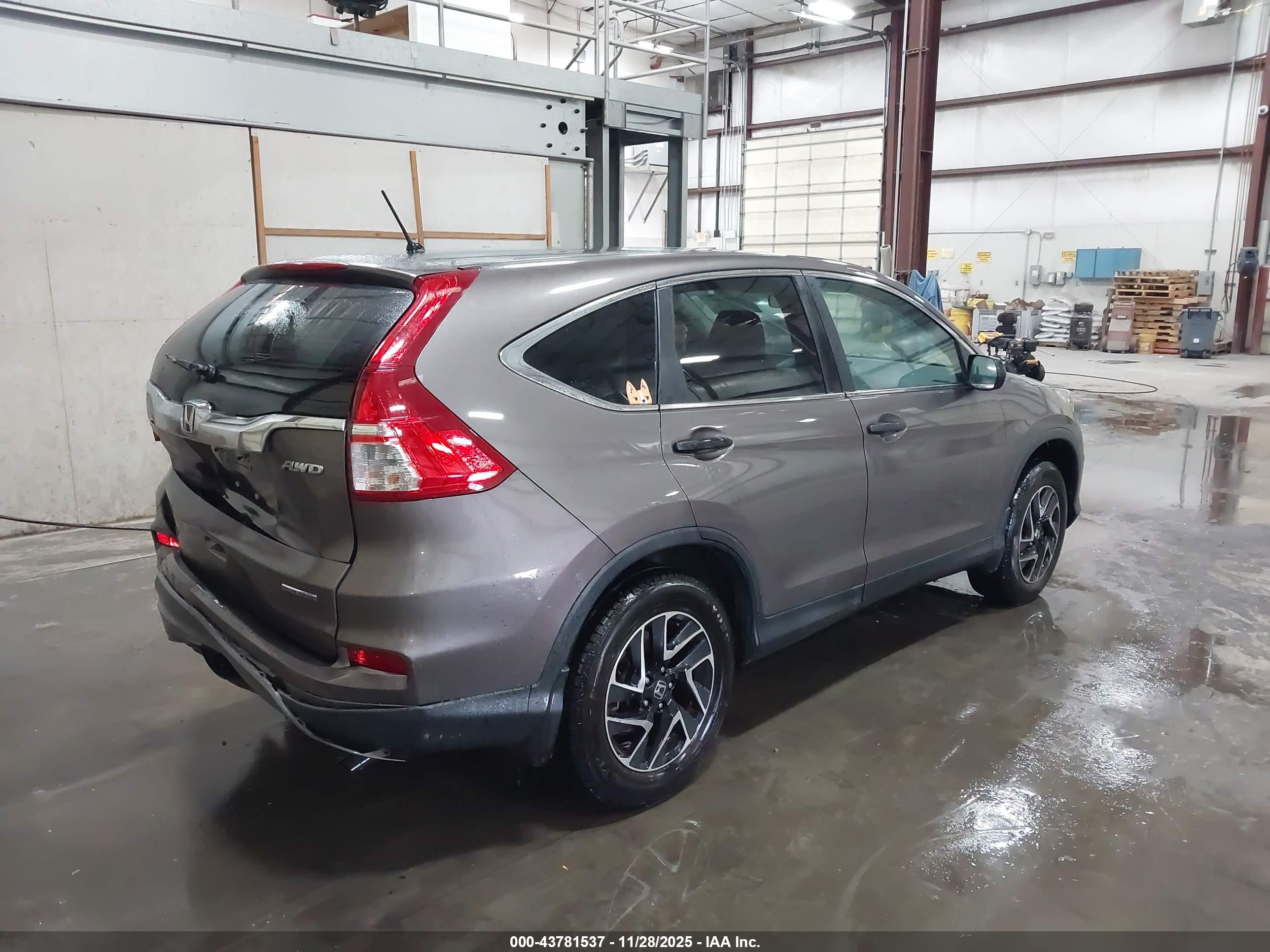 HONDA CR-V image 4