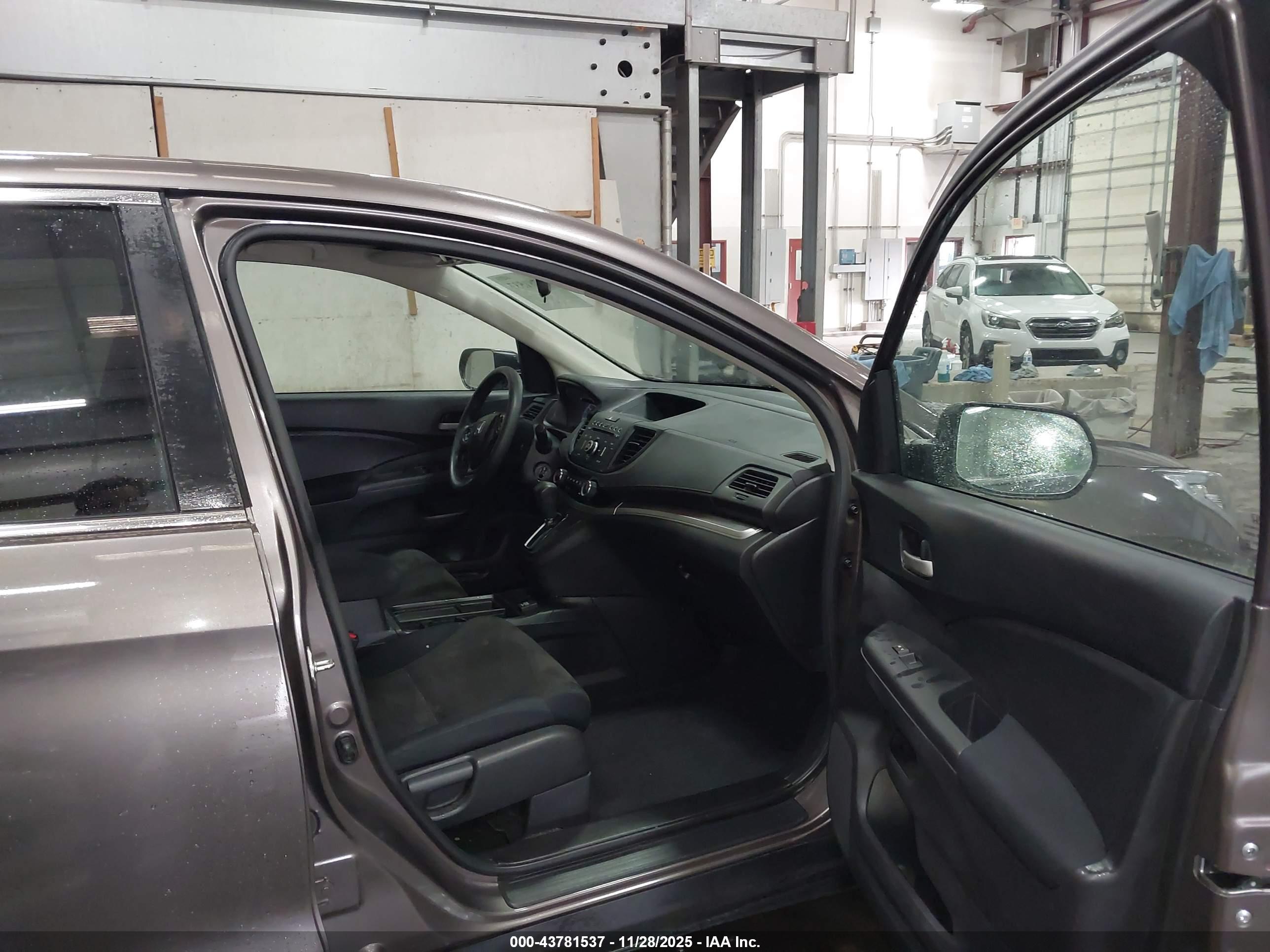 HONDA CR-V image 5