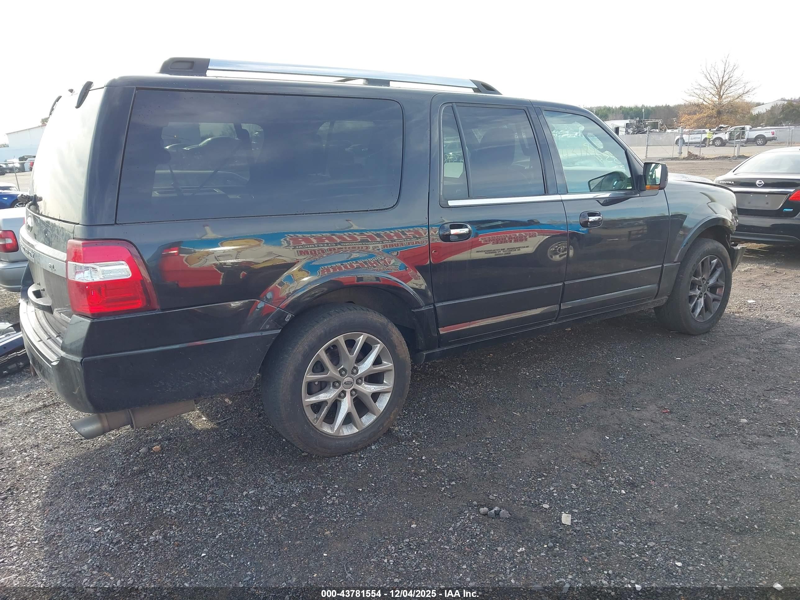 FORD EXPEDITION image 4