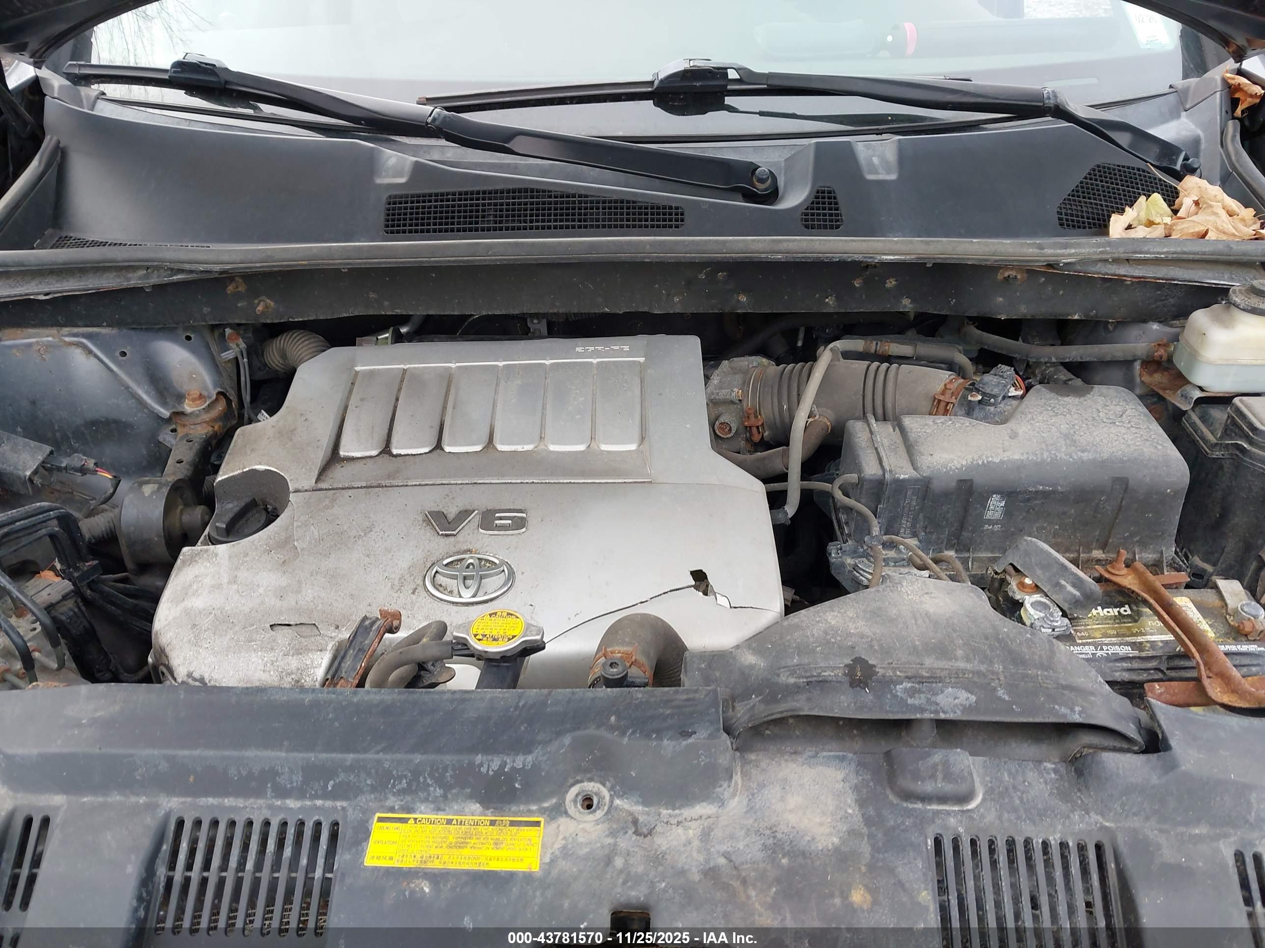 TOYOTA HIGHLANDER image 10