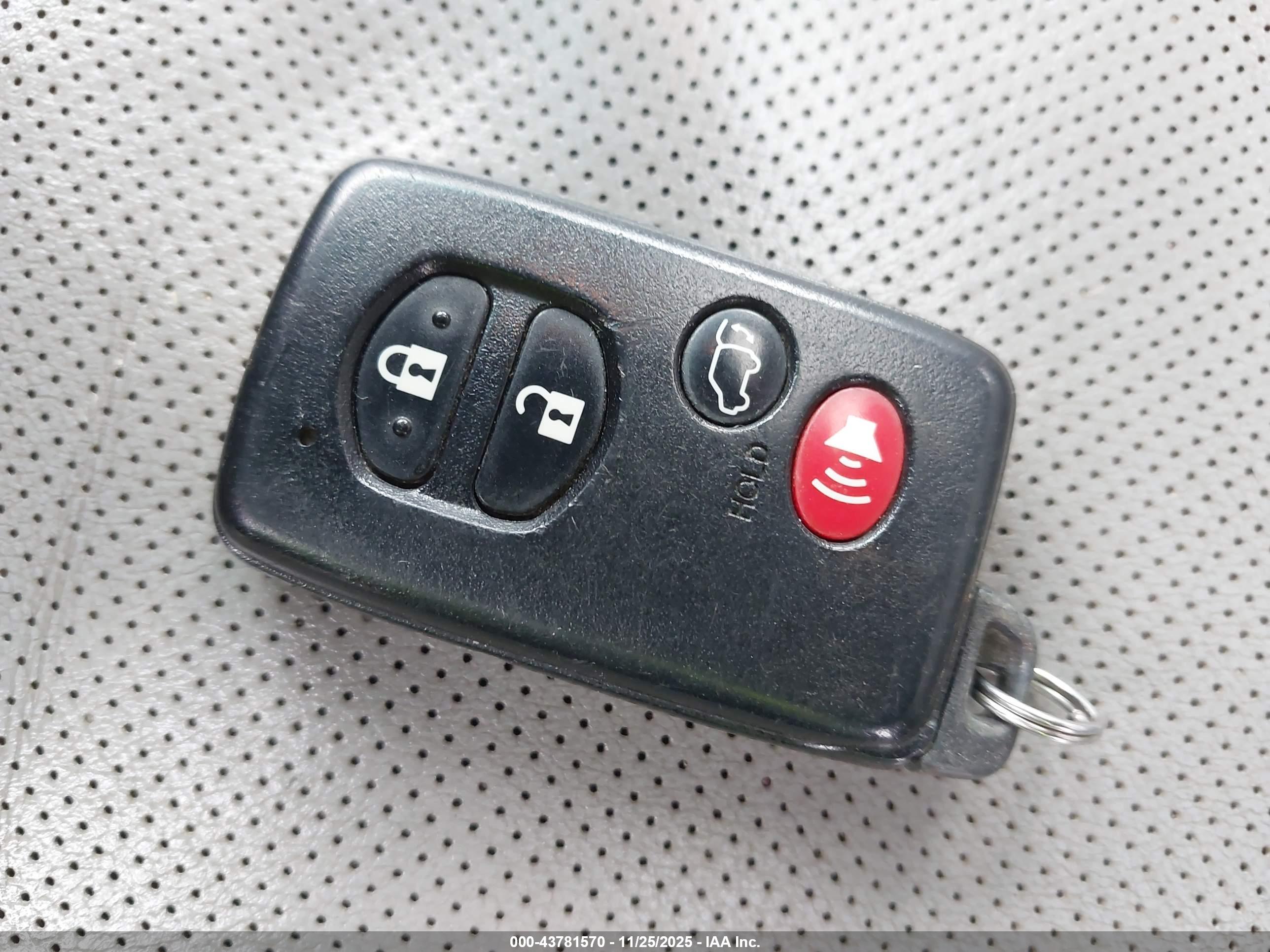 TOYOTA HIGHLANDER image 11