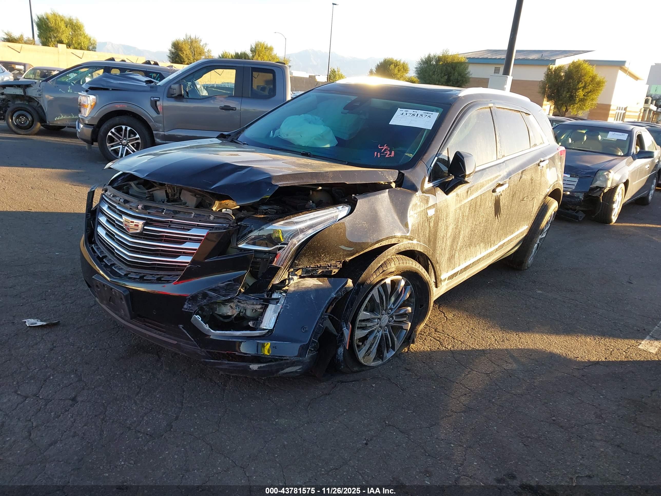 CADILLAC XT5 image 2