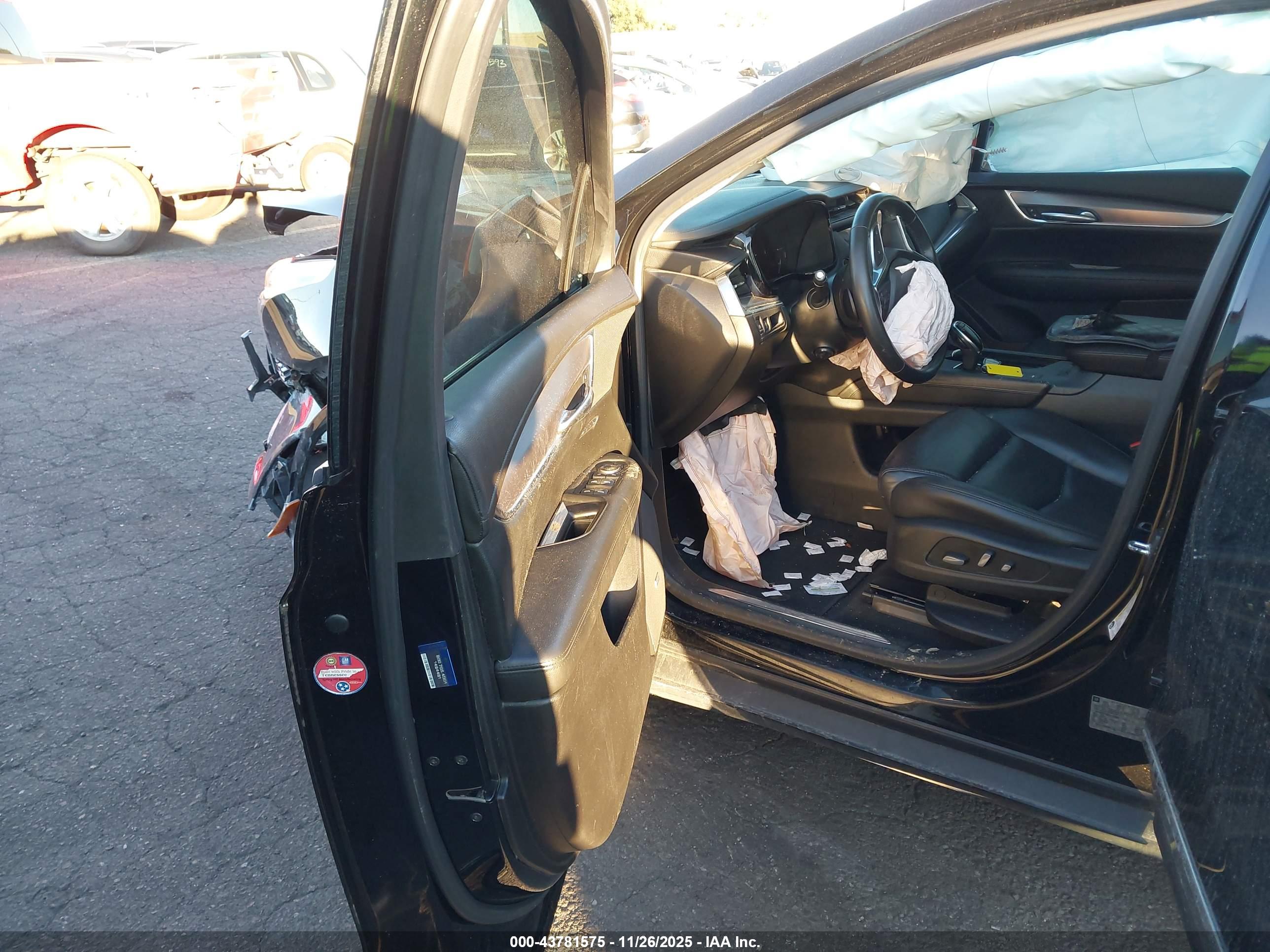 CADILLAC XT5 image 5