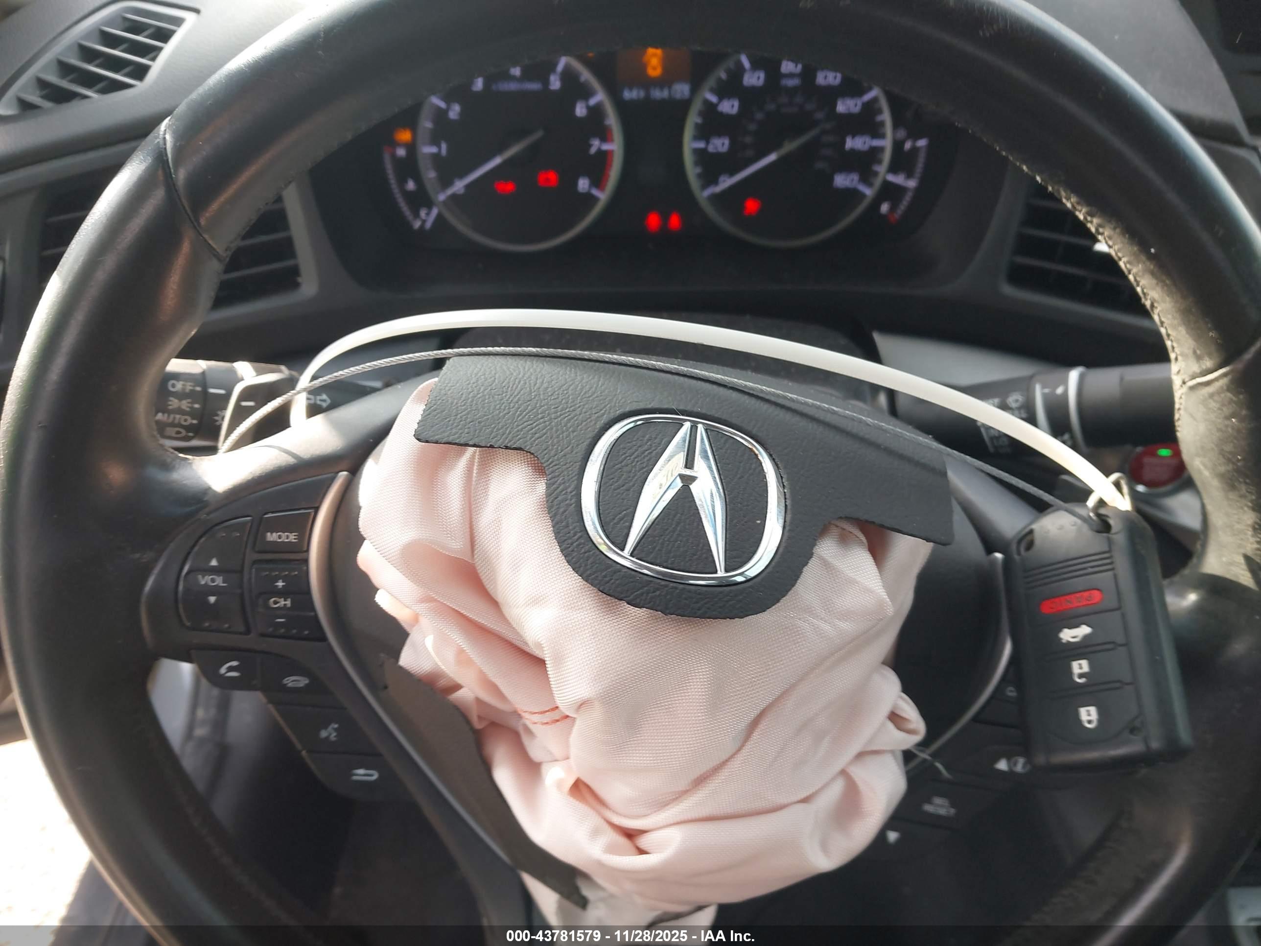 ACURA ILX image 11