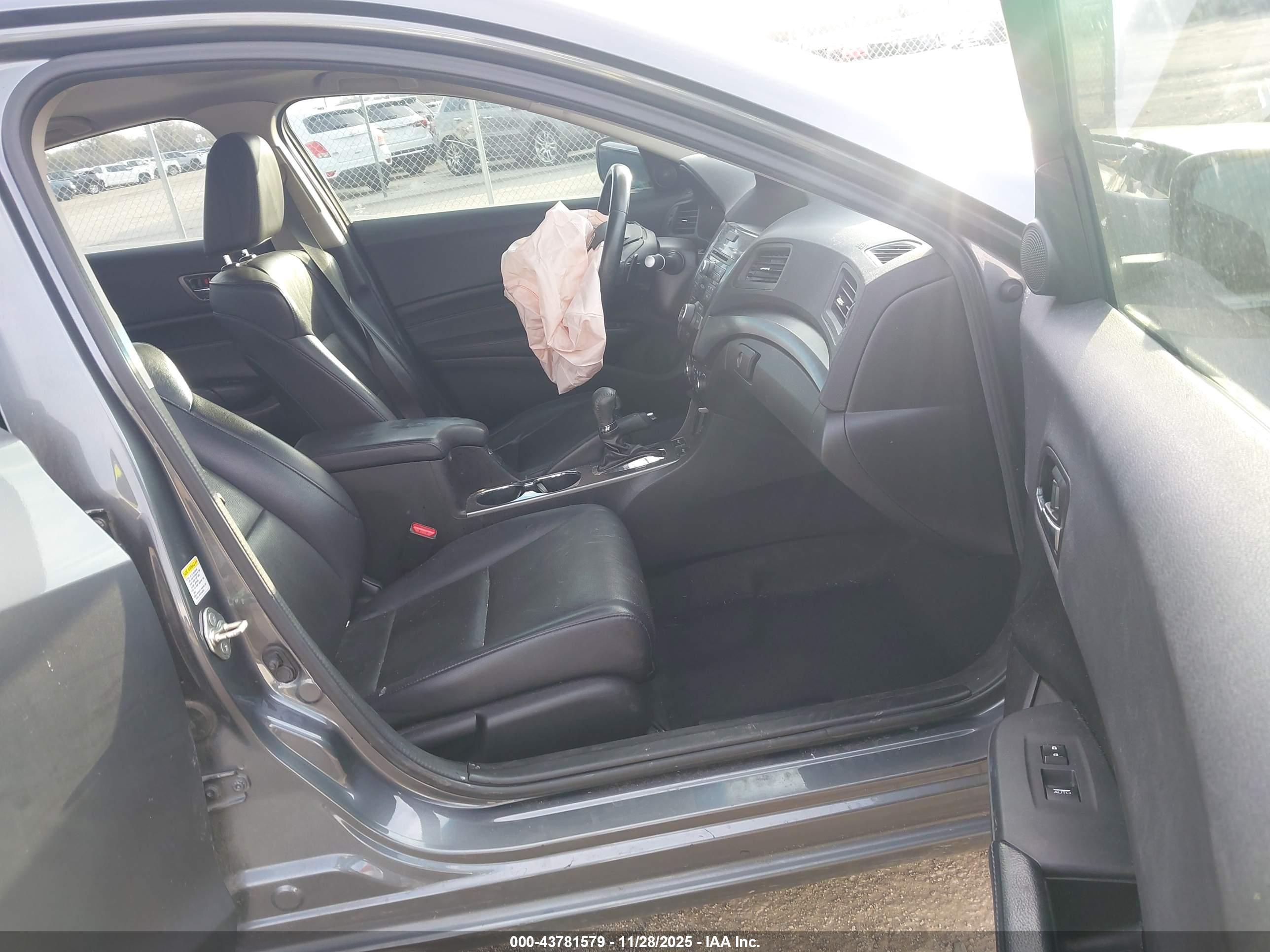 ACURA ILX image 5