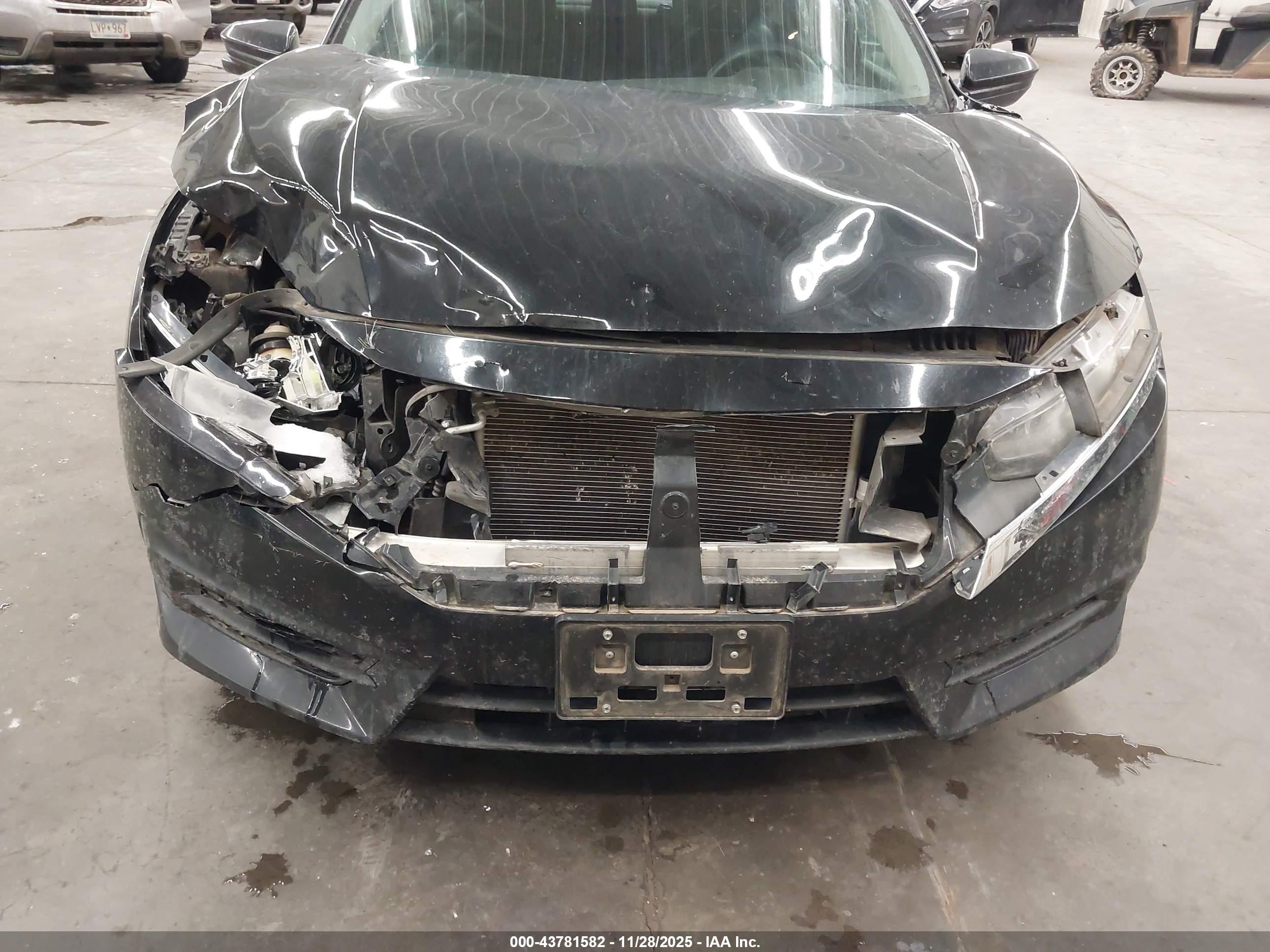 HONDA CIVIC image 6