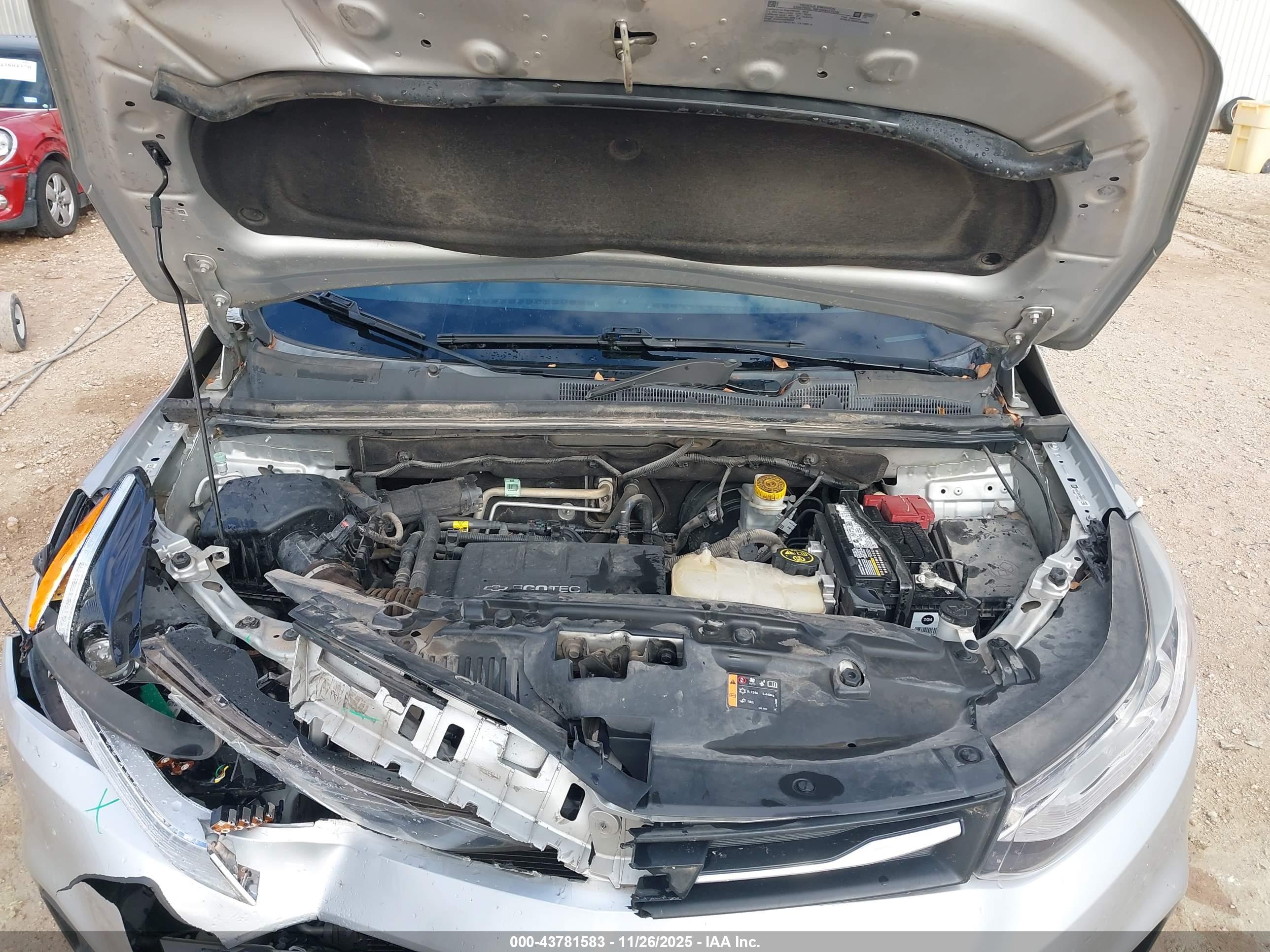 CHEVROLET TRAX image 10